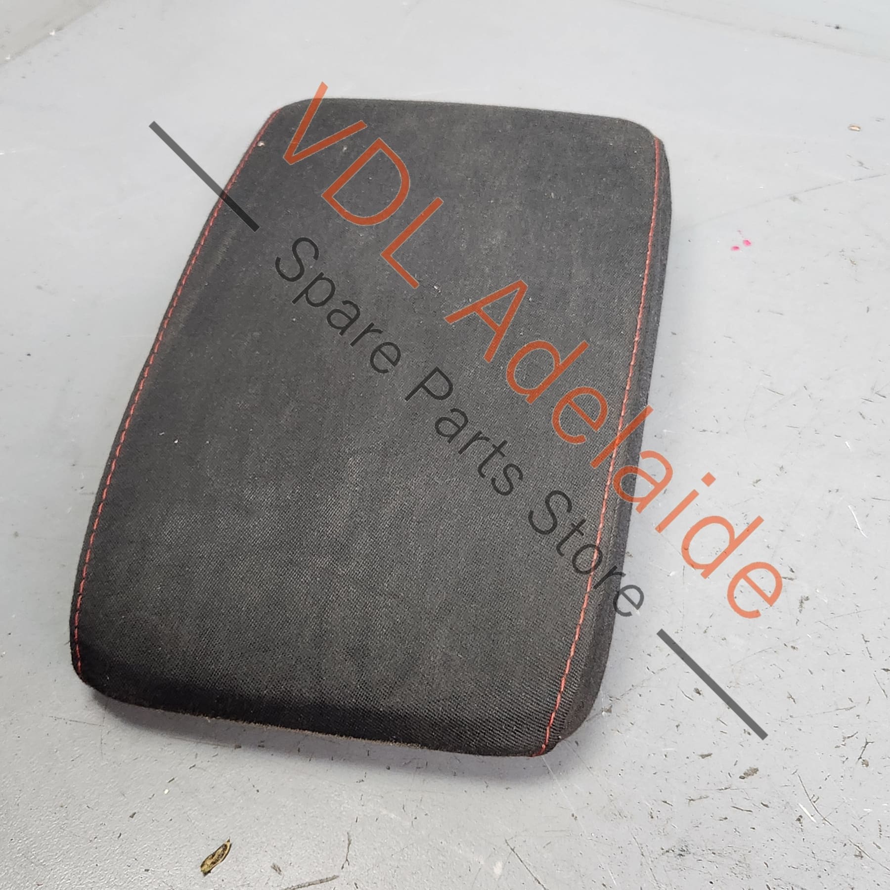 Genuine OEM VW Golf MK6 Gti Cloth Centre Middle Arm Rest Red Stitching Interior Trim 5K0061123 82V