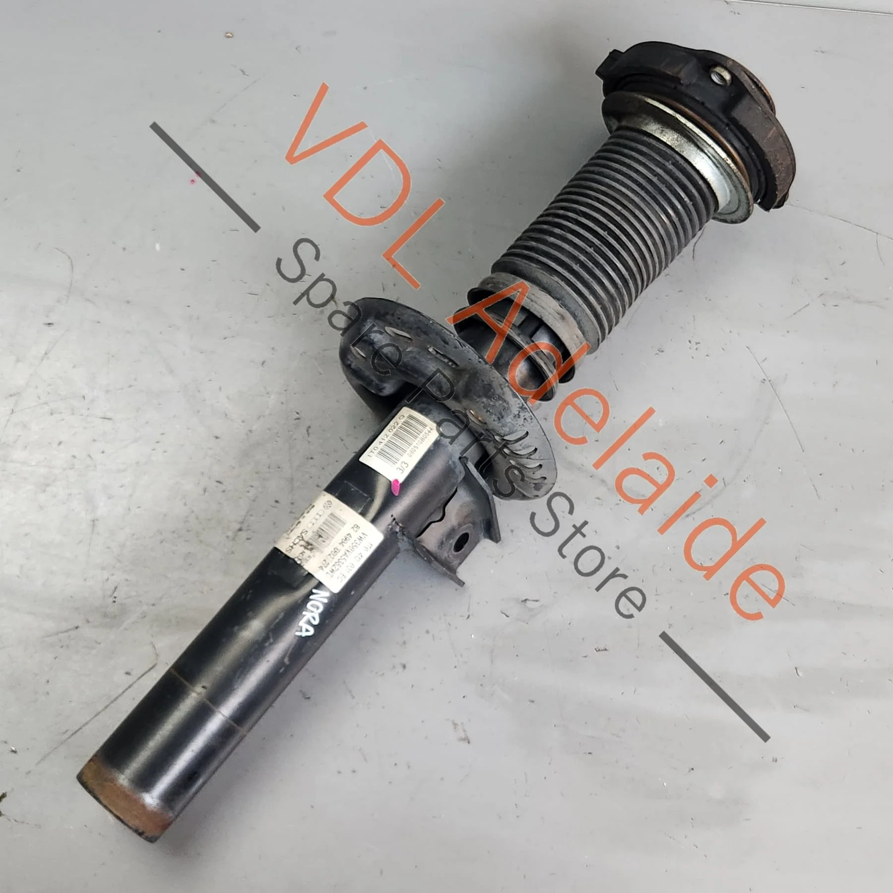 Volkswagen VW Golf GTi Mk6 Front Shock Absorber 1T0413031EQ