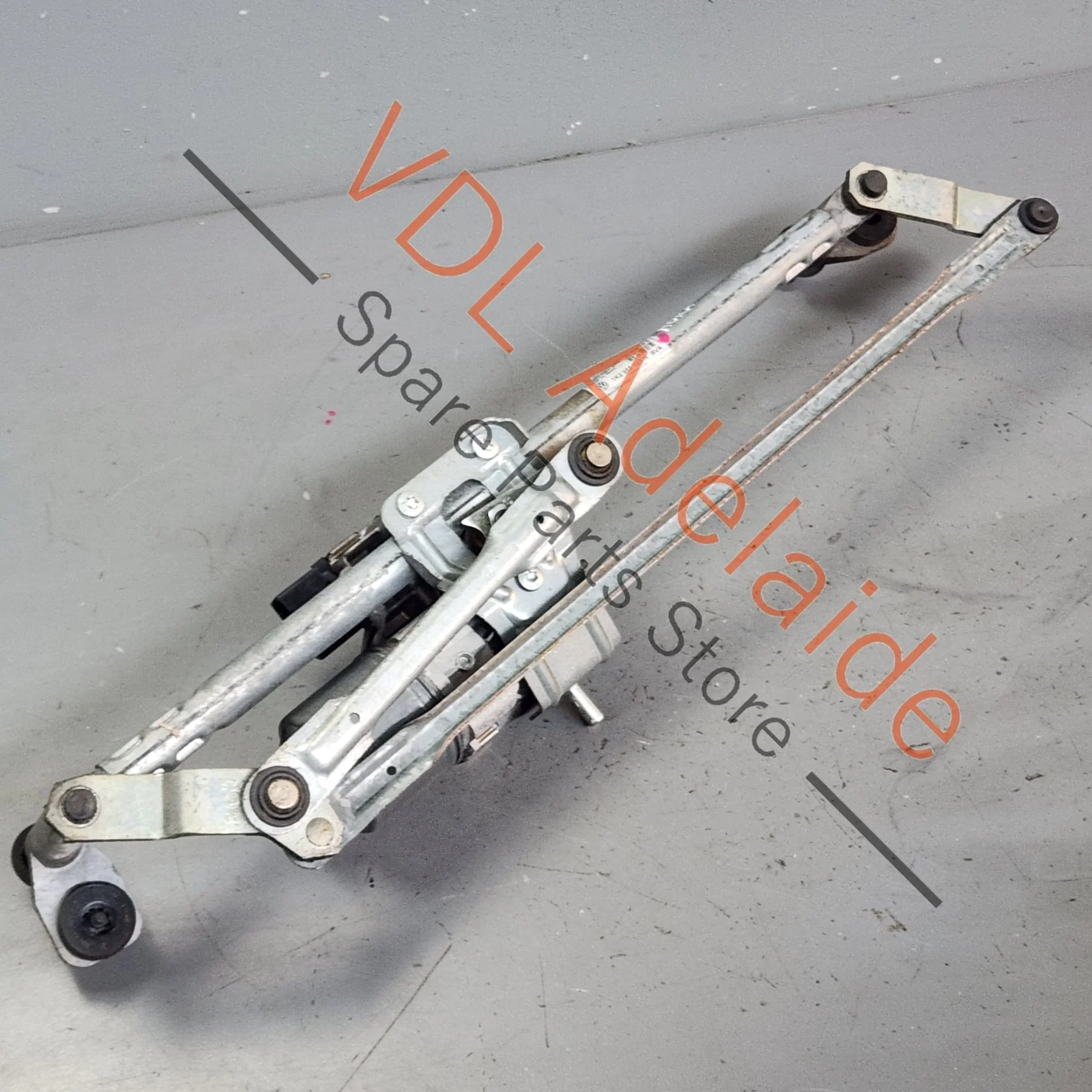 VW Golf MK6 Front Windshield Wiper Motor Linkage w Crank Arm 1Q2955119B 1K2955601A - Image 2