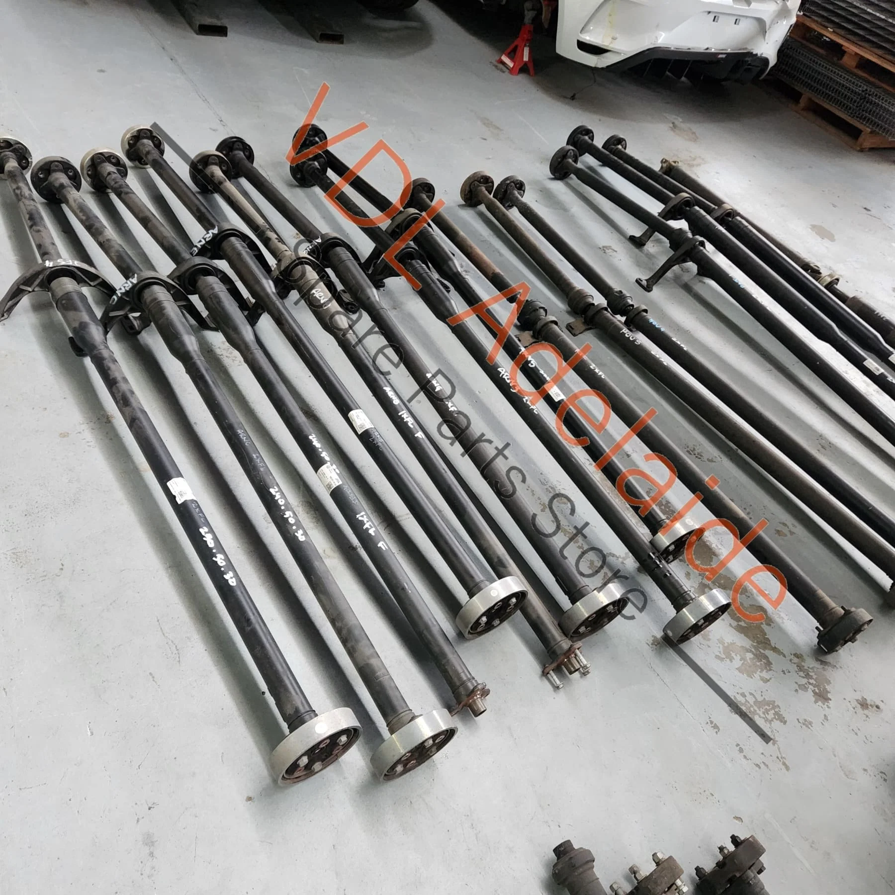 VW Passat B8 Cardan Propeller Tail Shaft 3Q0521101AL - Image 2