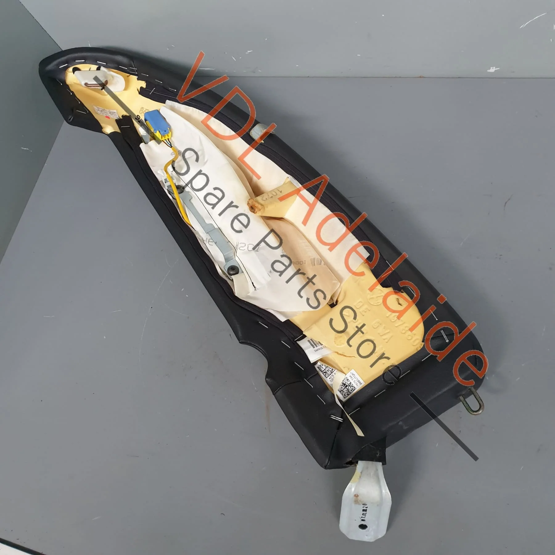 VW Passat R36 B6 3C Estate Rear Right Seat Bolster Airbag & Cover 3C0880442 - Image 5