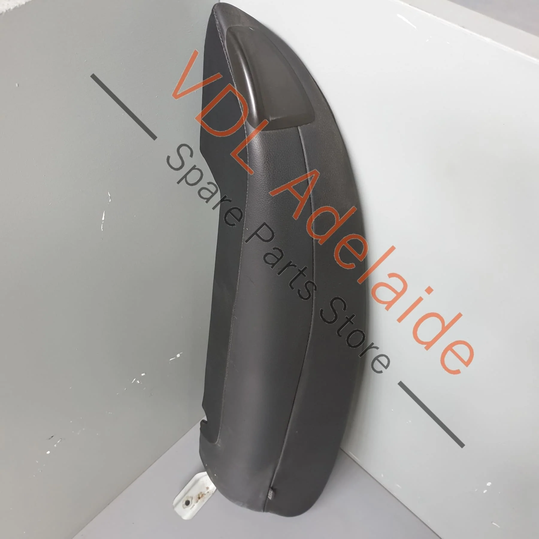 VW Passat R36 B6 3C Estate Rear Left Seat Bolster Airbag & Cover 3C0880441 - Image 2