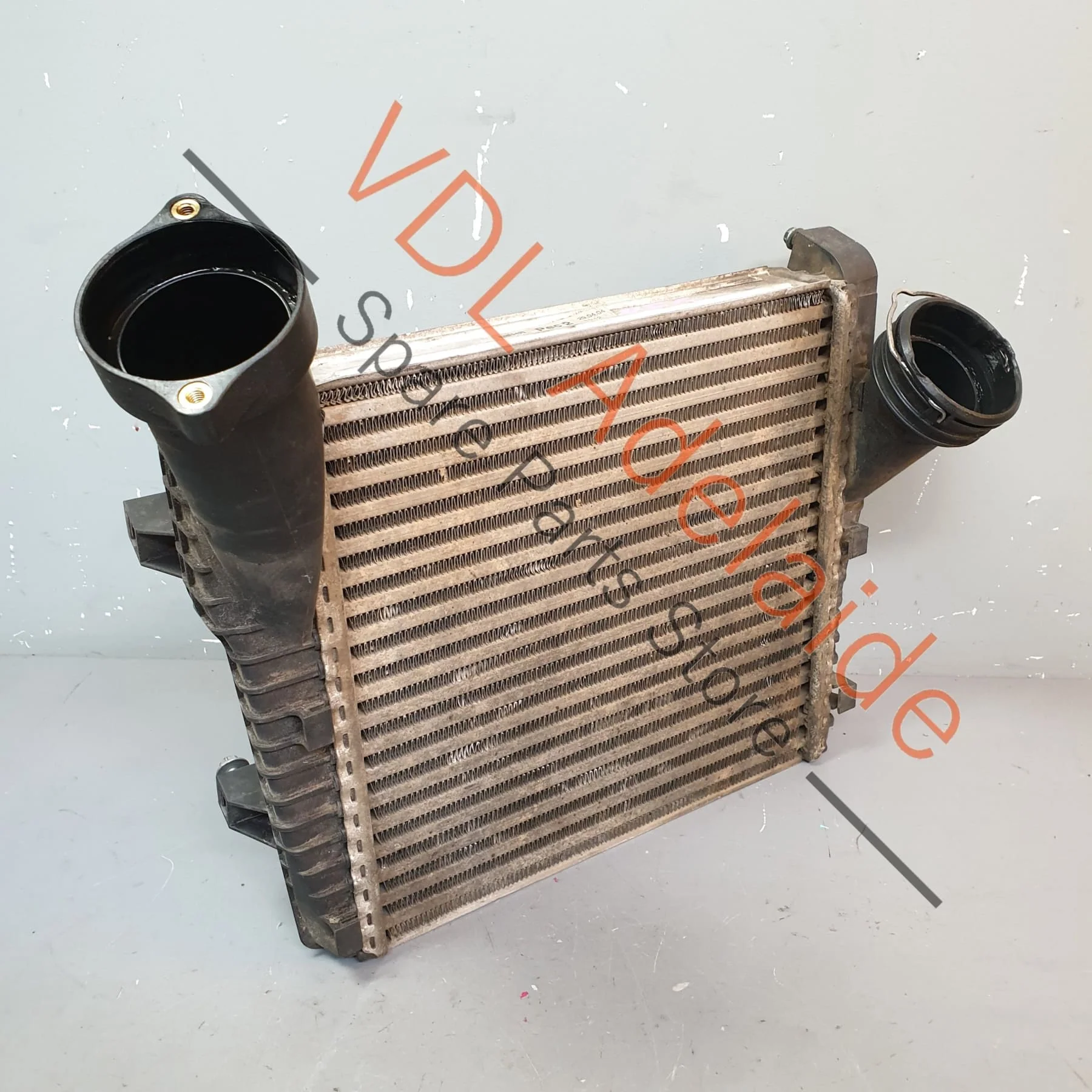 Porsche Cayenne Audi Q7 VW Touareg Left Side Intercooler 7L6145803A 7L6145803E 7L6145803G