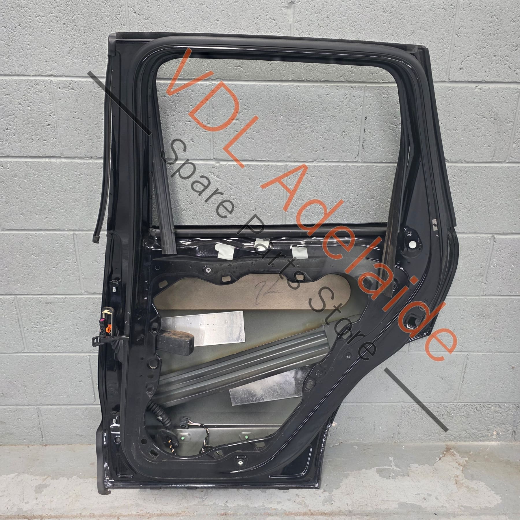 VW Volkswagen Touareg 7P 2011-2018 Rear Right Door Shell Panel 7P0833056 Black - Image 4