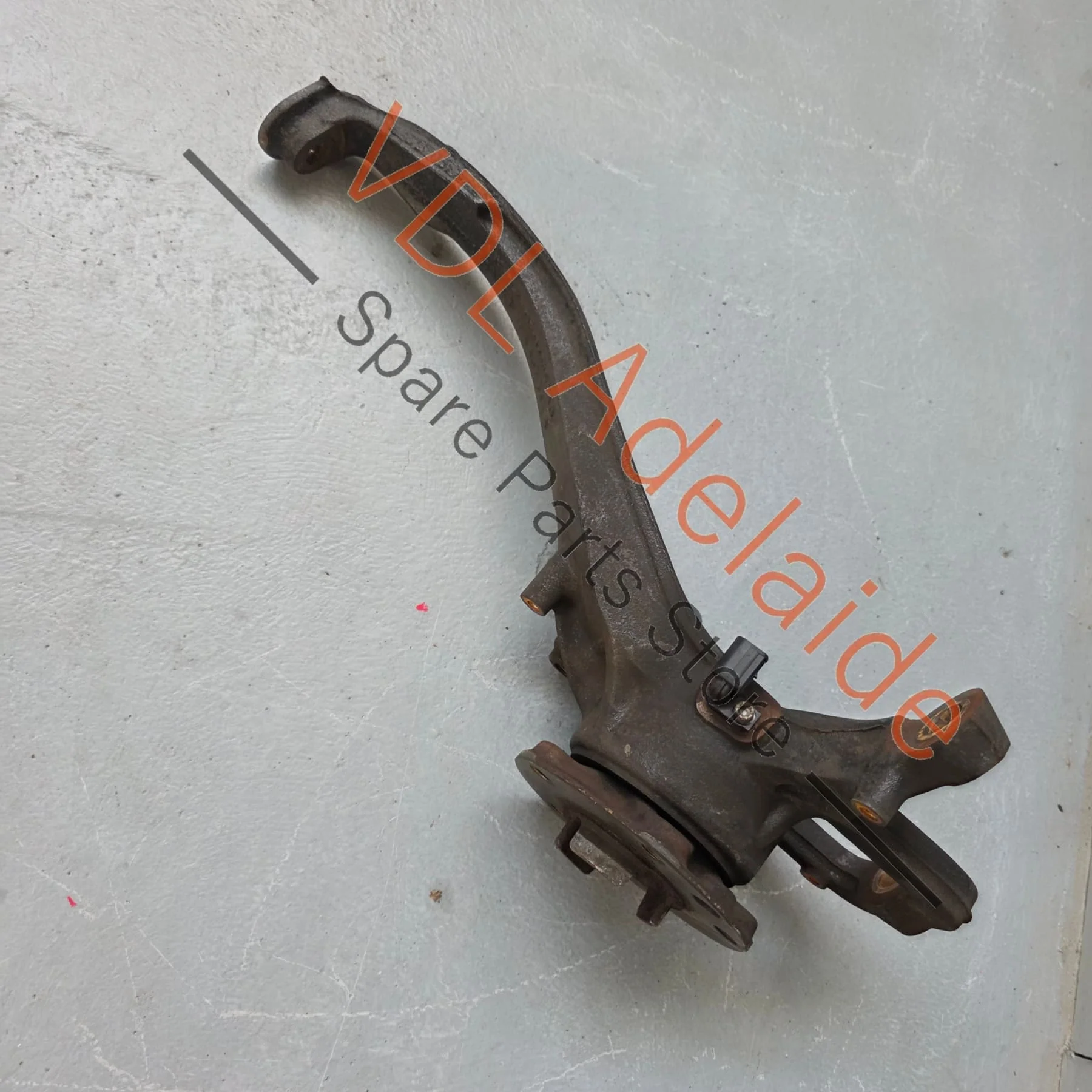 VW Touareg 7P Front Left Suspension Hub Knuckle Bearing Carrier 7P6407245A - Image 3