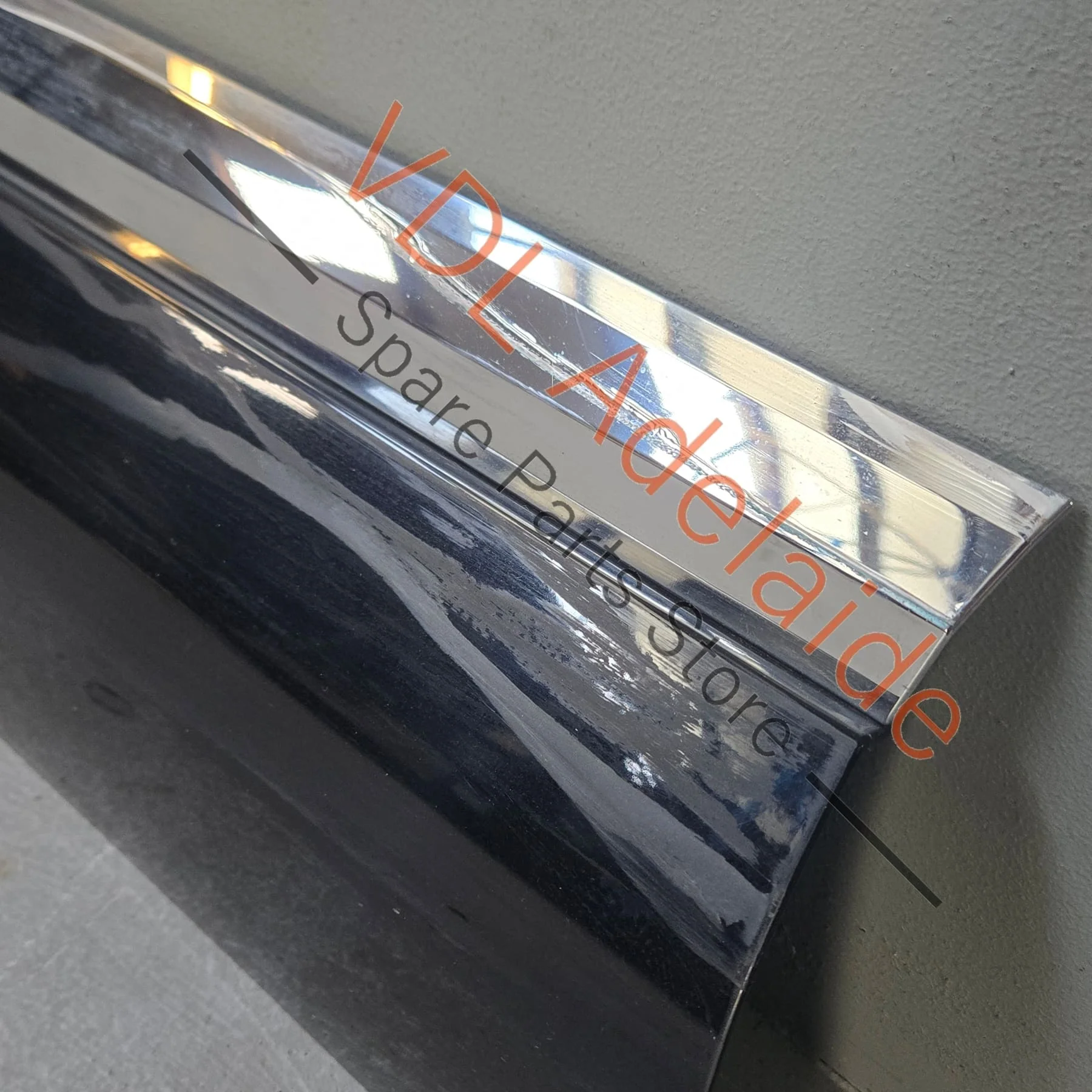 VW Touareg 7P Left Front Lower Door Exterior Moulding Trim 7P6854939H GRU - Image 5