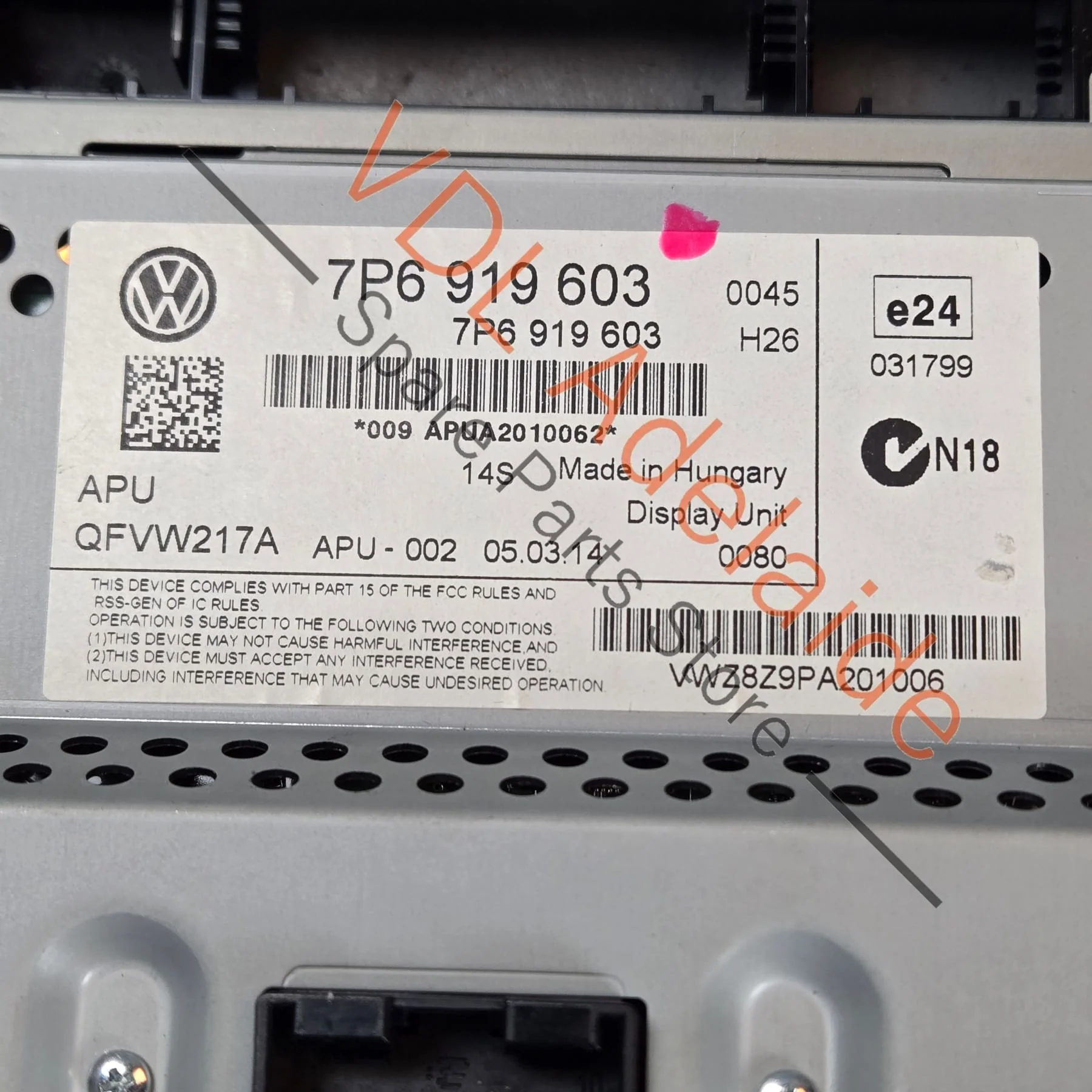 VW Touareg 7P Touchscreen Satnav Display Screen Radio Unit 7P6919603 - Image 3