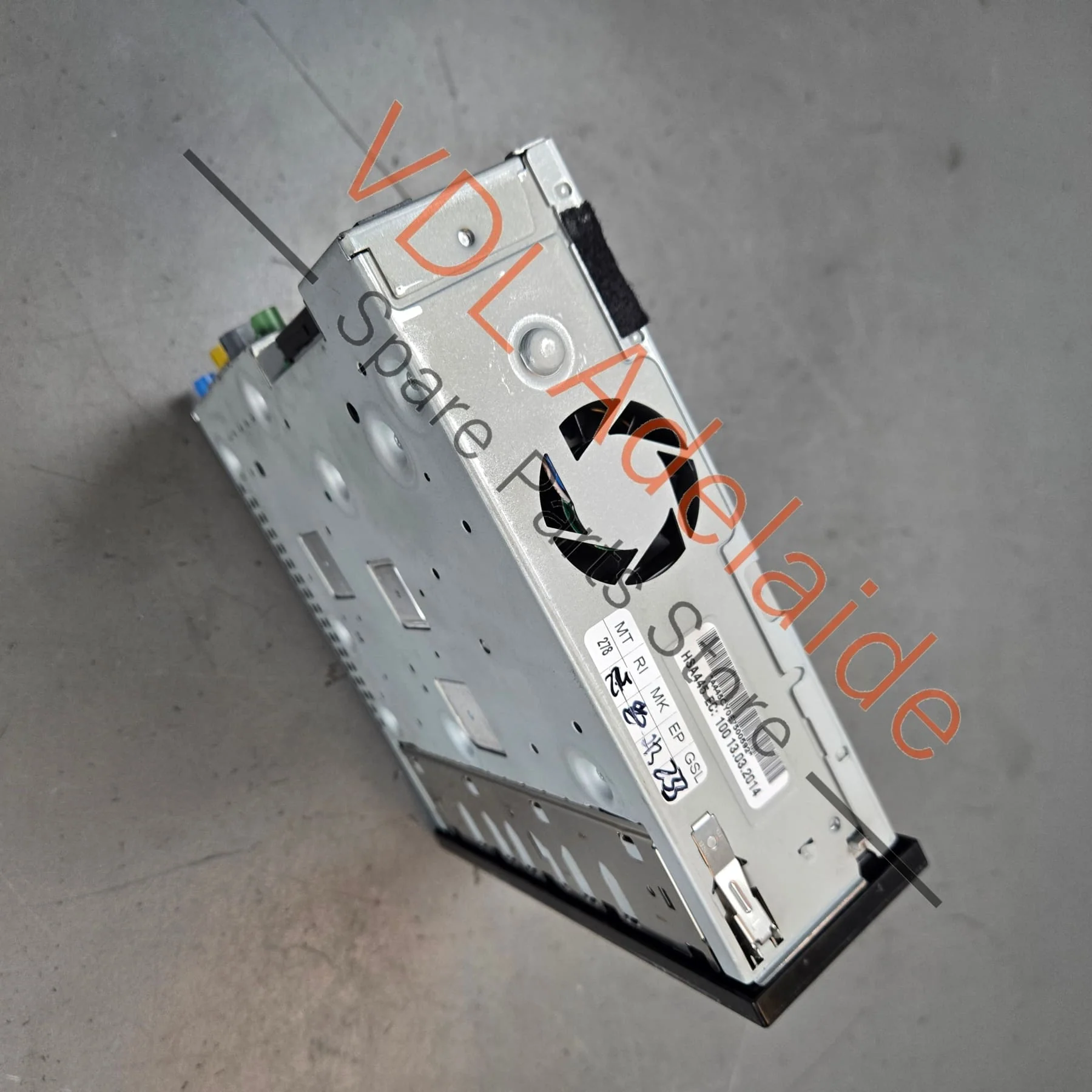 VW Touareg 7P Satnav MMI Radio Unit 7P6035764E - Image 7