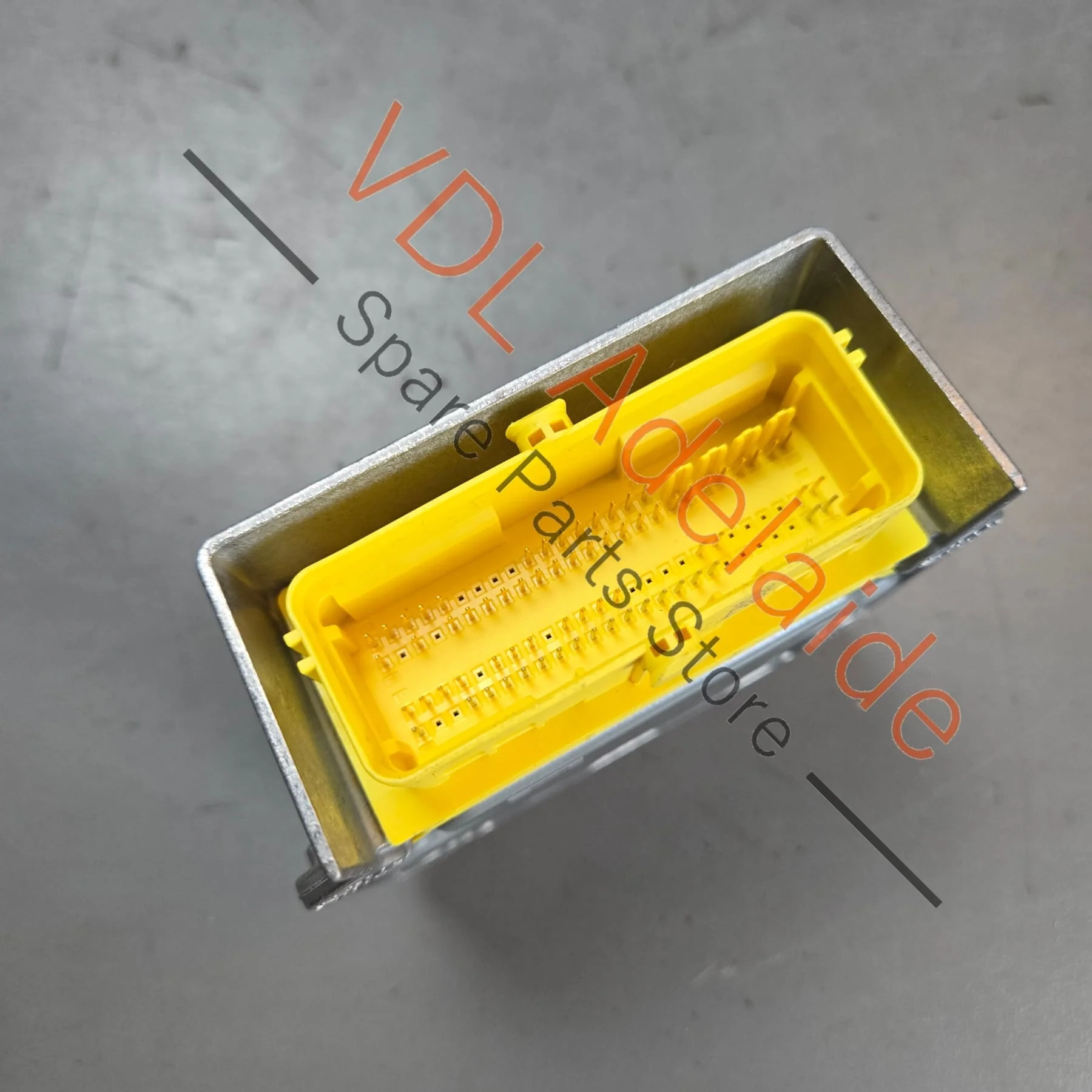 VW Touareg 7P Airbag Control Module 7P0969655D - Image 4