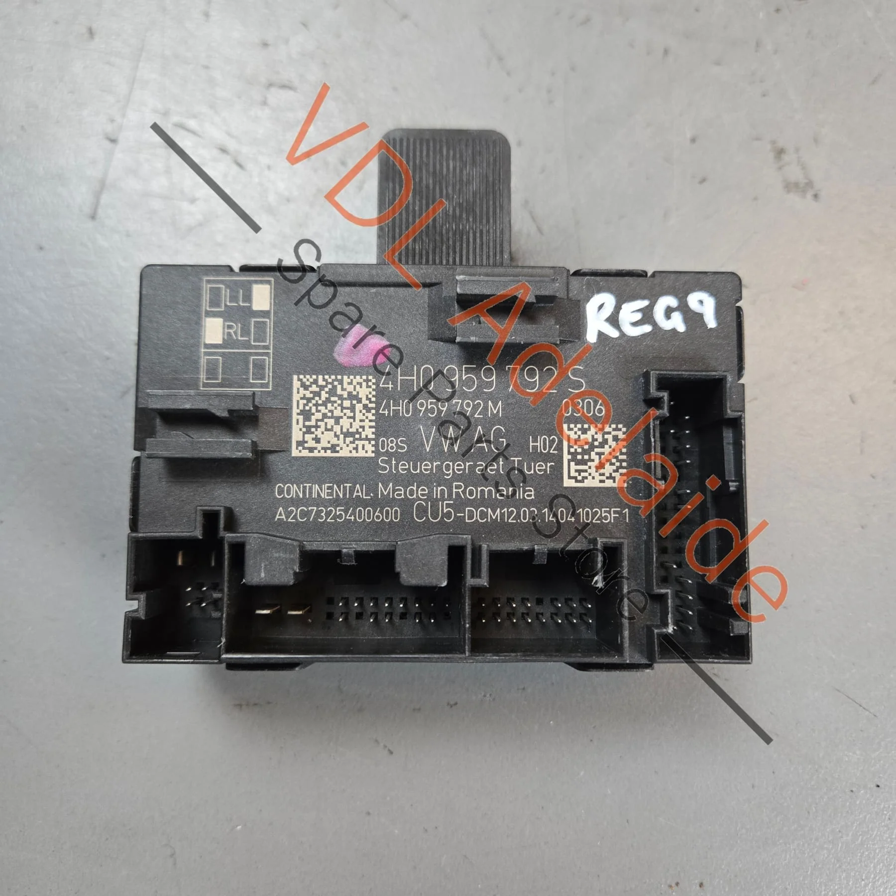 VW Touareg 7P Door Control Module 4H0959792S 4H0959792Q