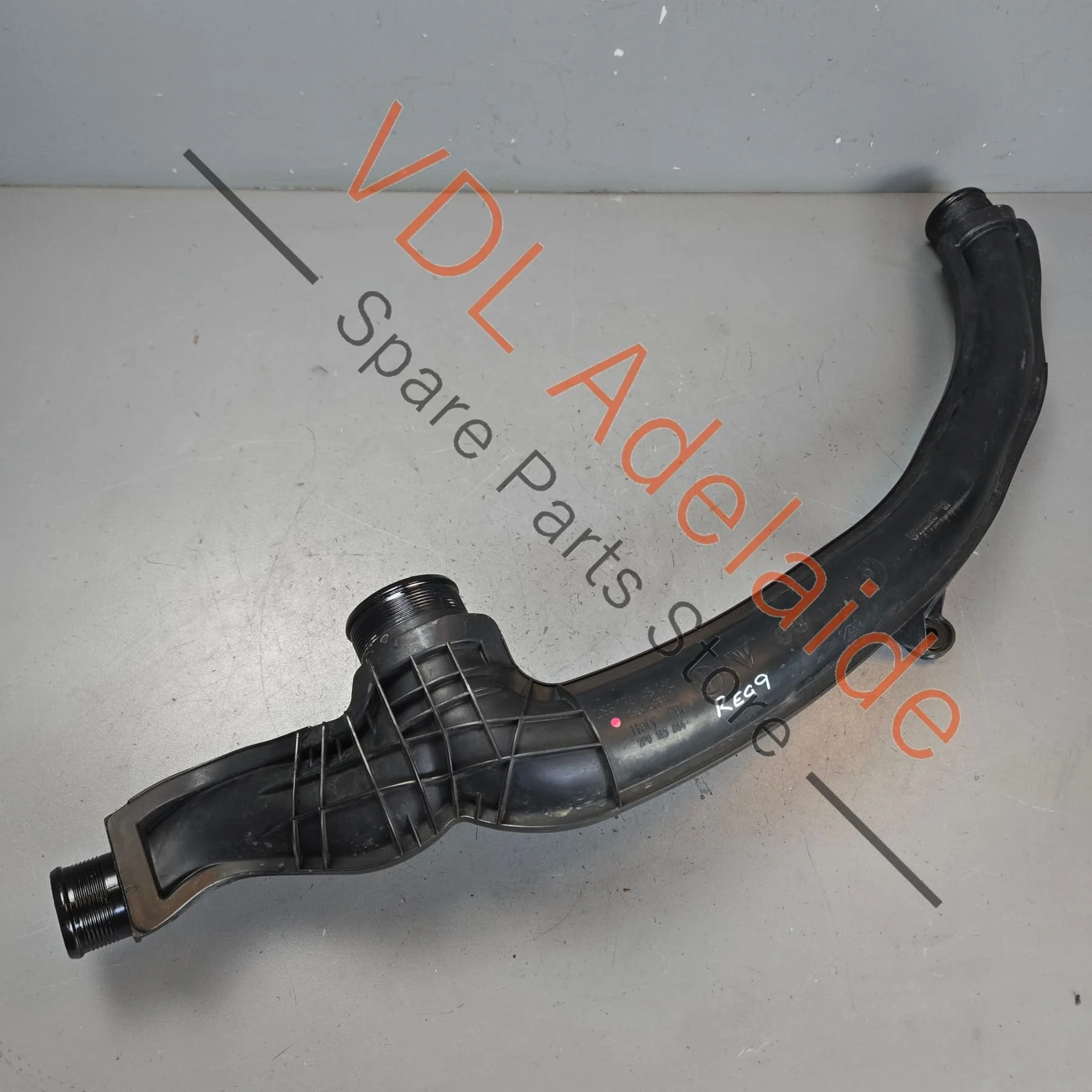 VW Touareg 7P V6 CRCA Engine Inlet Pipe 7P0145792