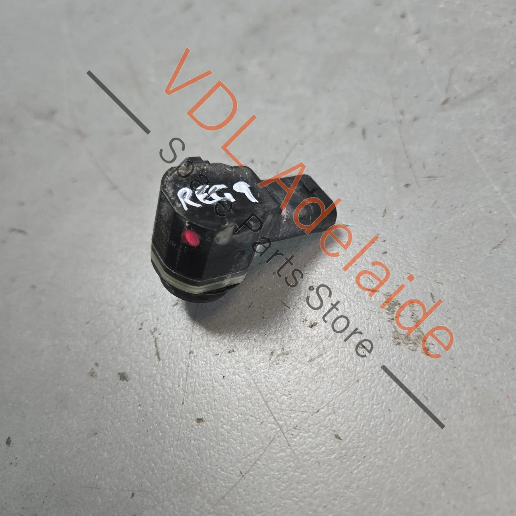 VW Touareg 7P Genuine OEM Parking Aid PDC Sensor 1S0919275 for Bumper Black Metallic - Image 2