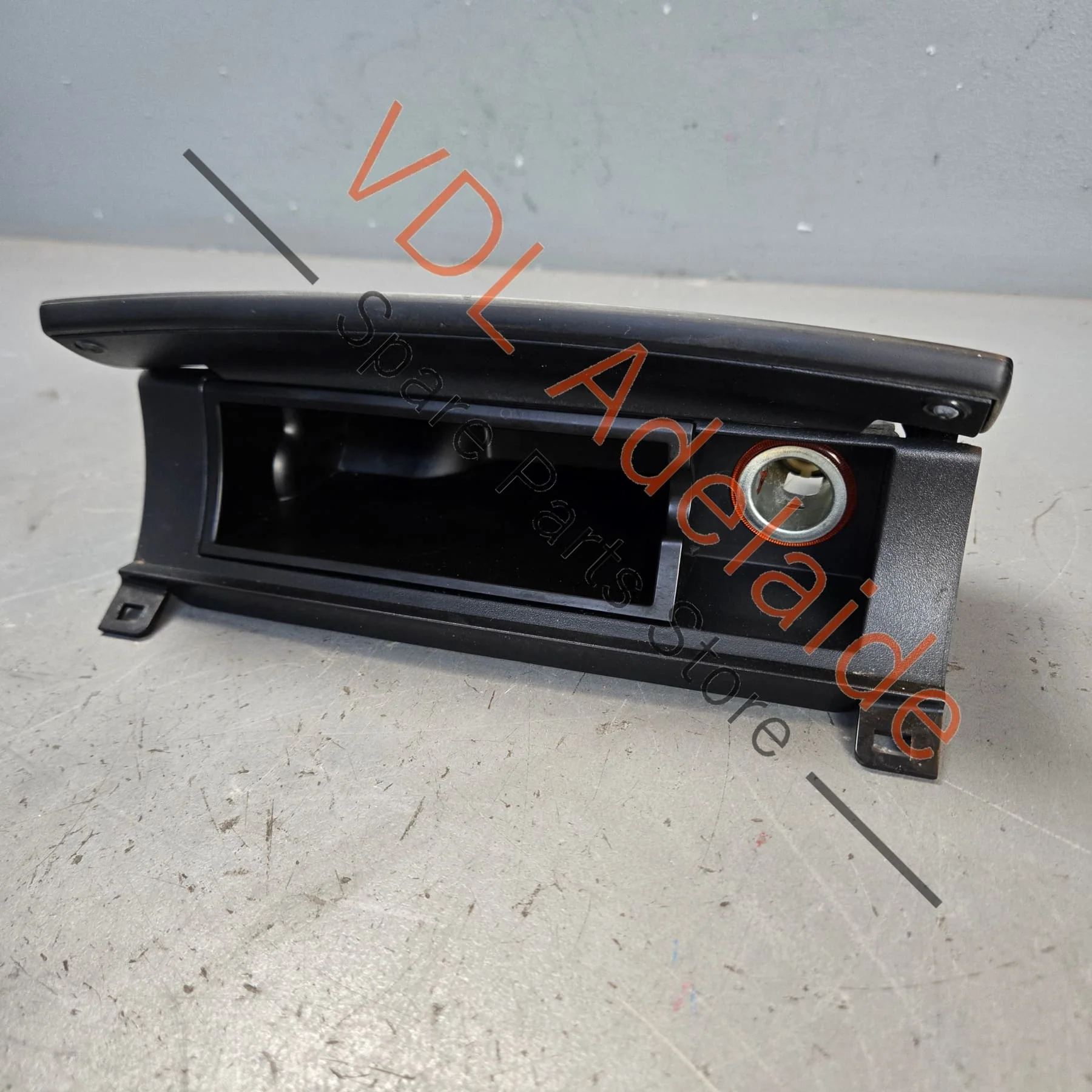 VW Touareg 7P Centre Console Stowage Compartment Vavona Brown Woodgrain Inlay RHD - Image 2