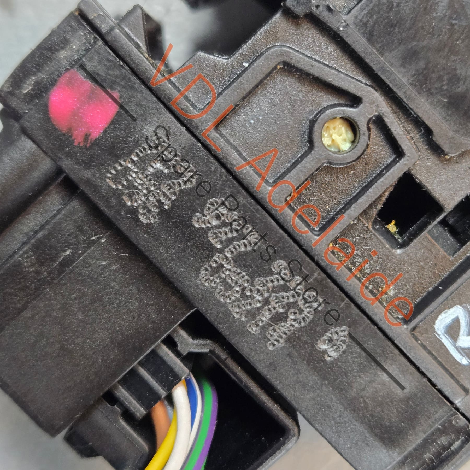 VW Touareg 7P Electric Park Brake Switch 7P2927225A - Image 3