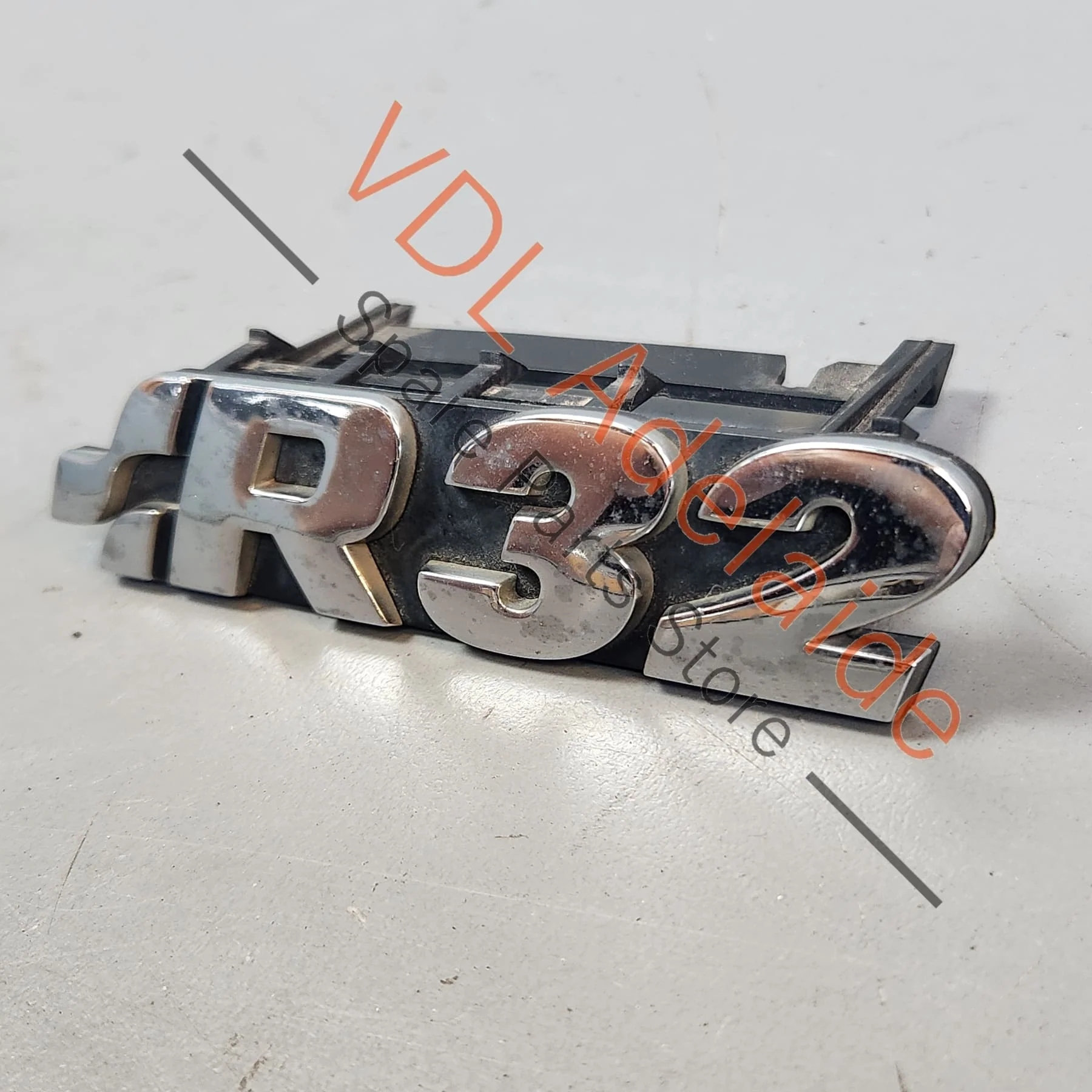 VW Golf MK5 R32 Front Grille Badge Emblem 1J6853679D PWV