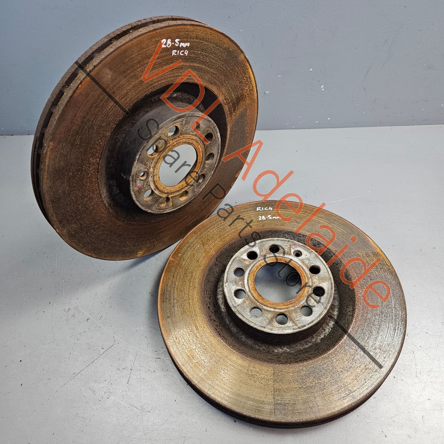 VW 345 x 30mm Pair of Front Disc Brake Rotors