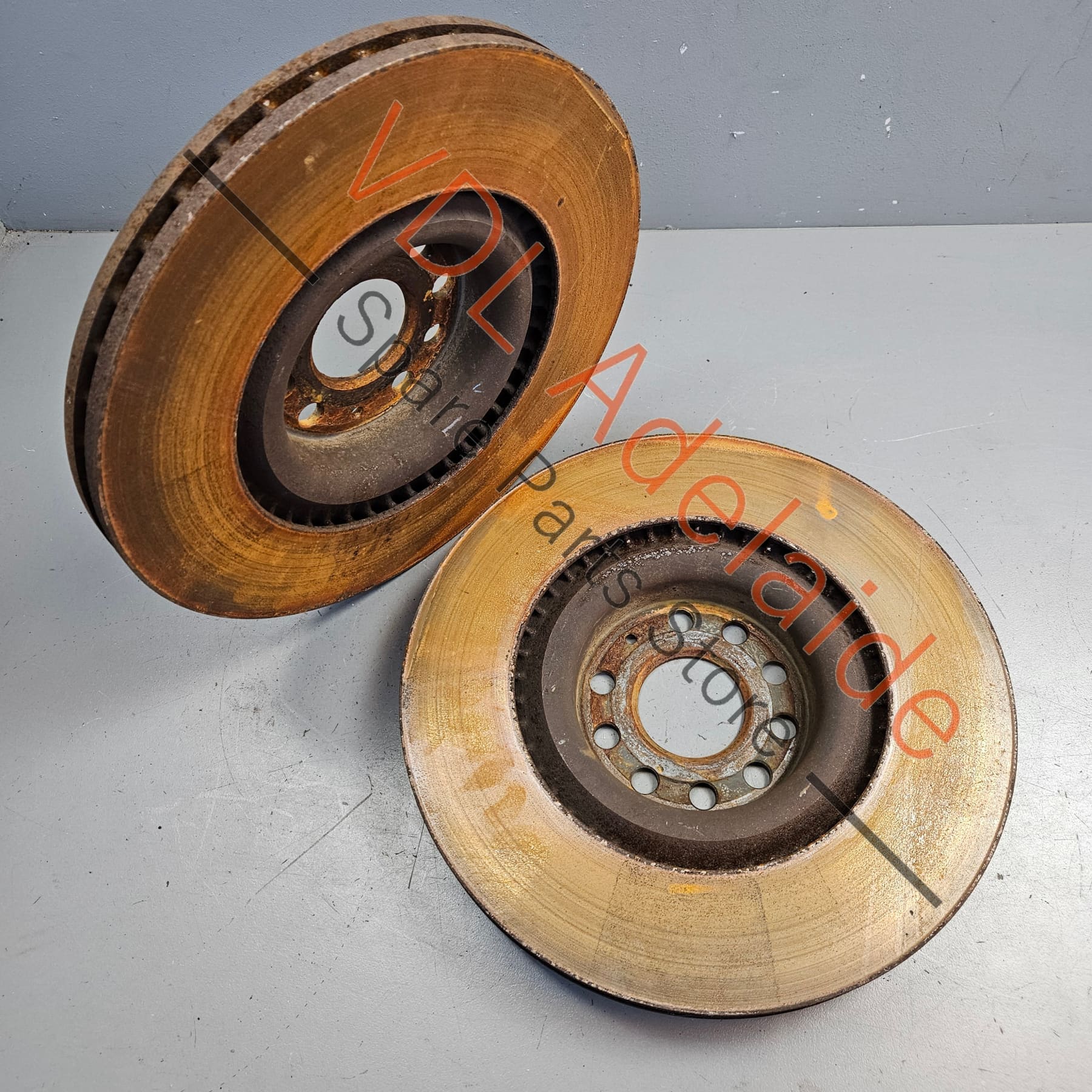 VW 345 x 30mm Pair of Front Disc Brake Rotors - Image 2