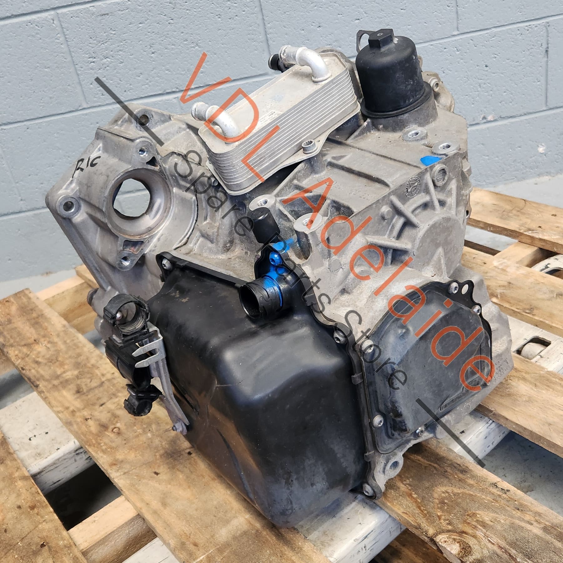 VW Golf R32 DSG Transmission Gearbox KDE - Image 3
