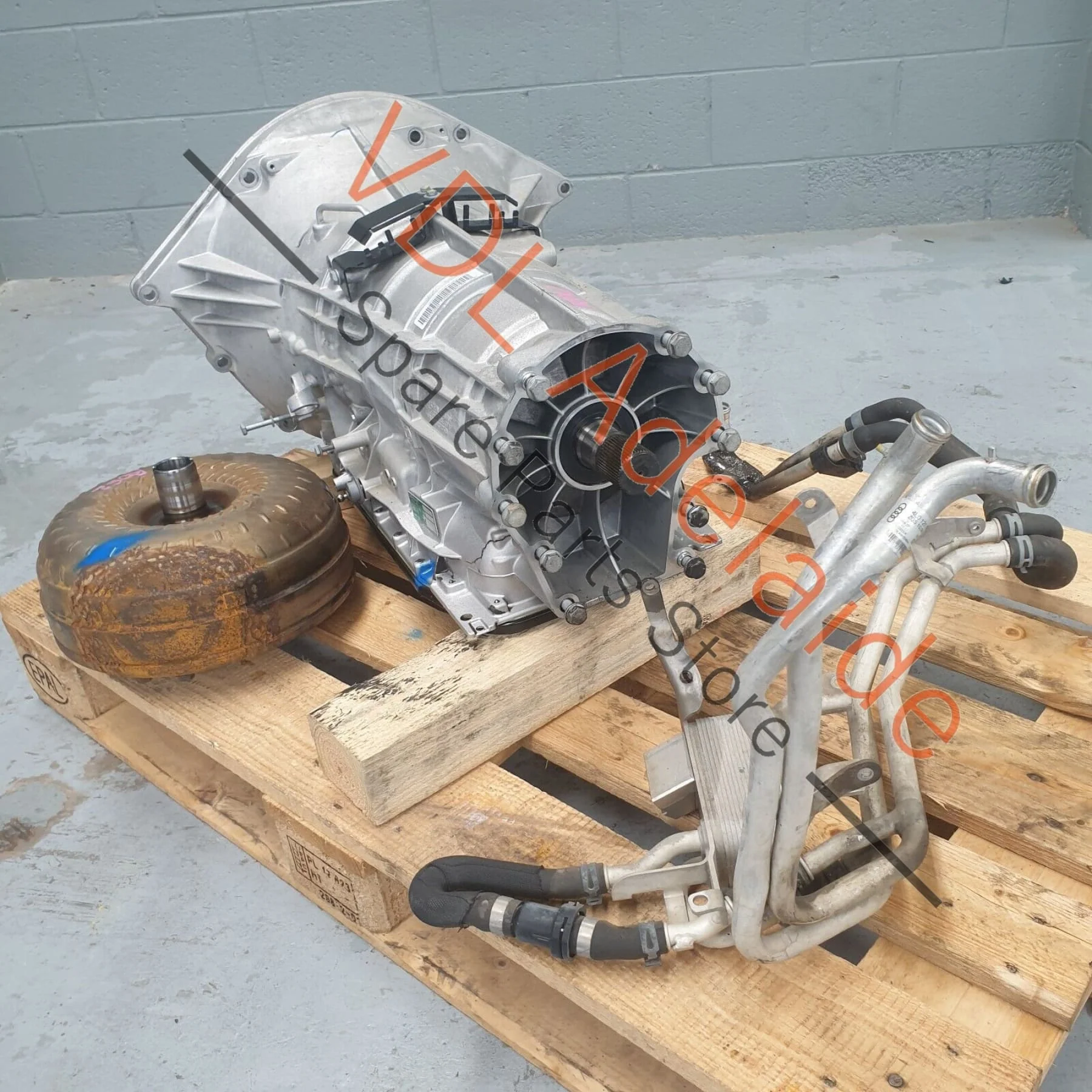 Audi Q7 6.0 V12 6 Speed Auto Automatic Transmission Gearbox GETRIEBE KMT - Image 8