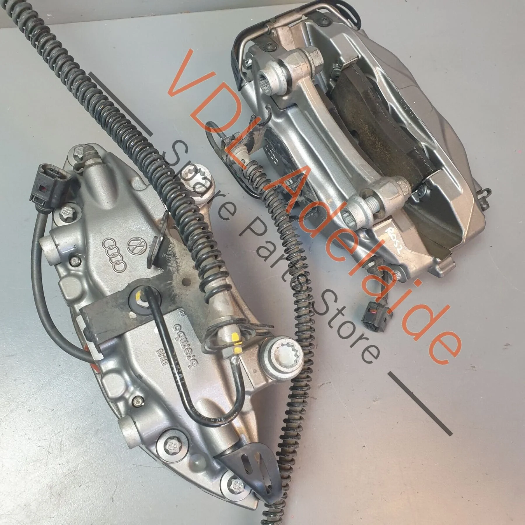 Audi Q7 6.0L V12 4L Pair of OEM Carbon Ceramic Brake Calipers 4 Piston Brembo - Image 3