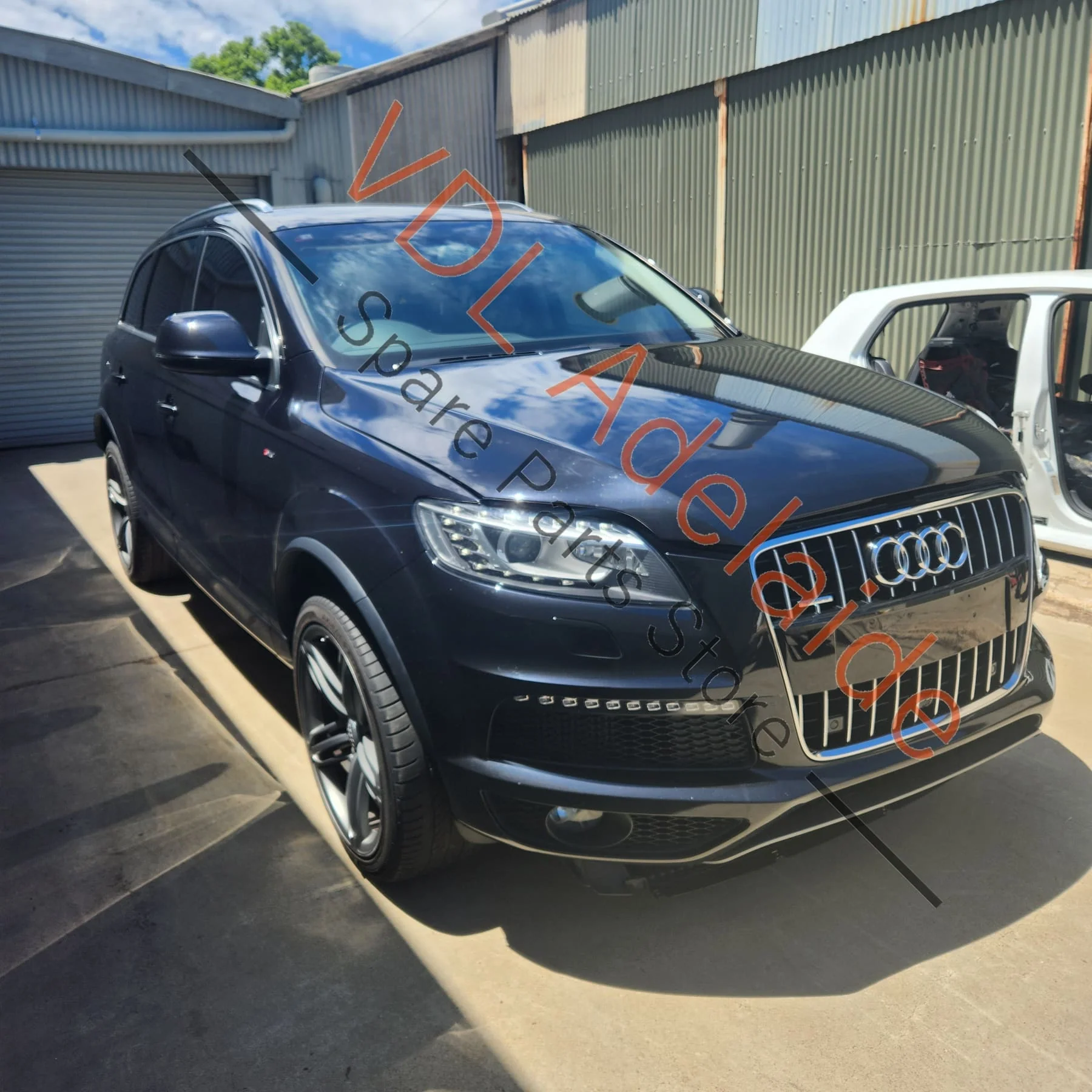 Audi Q7 4L RHS Right Side Fog Lamp Light 4L0941700A / 4L0941700F - Image 2