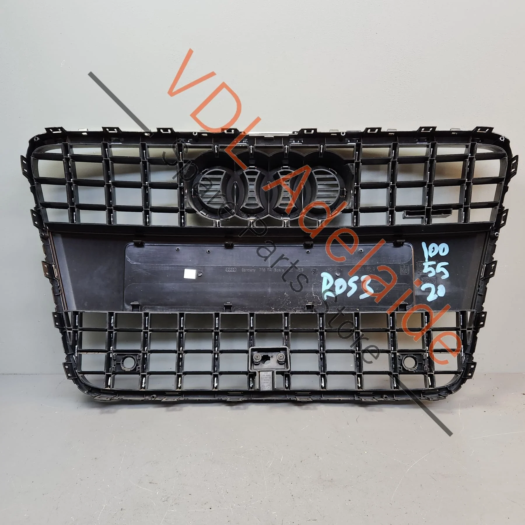 Audi Q7 Front Radiator Grille Genuine OEM 4L0853651G T94 Includes Badges - Image 9