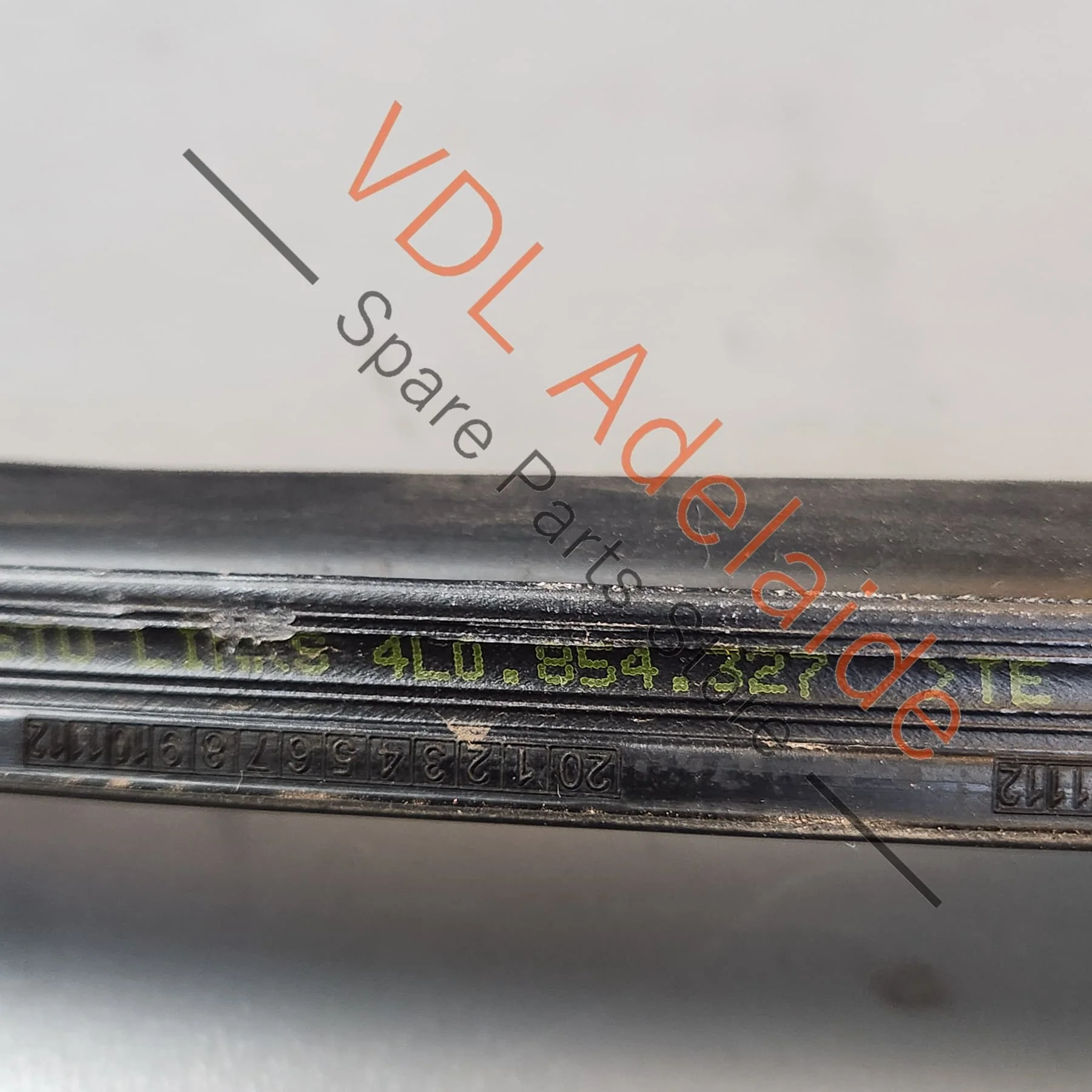 Audi Q7 Windscreen Water Deflector Strip Moulding Left Side 4L0854327 - Image 7
