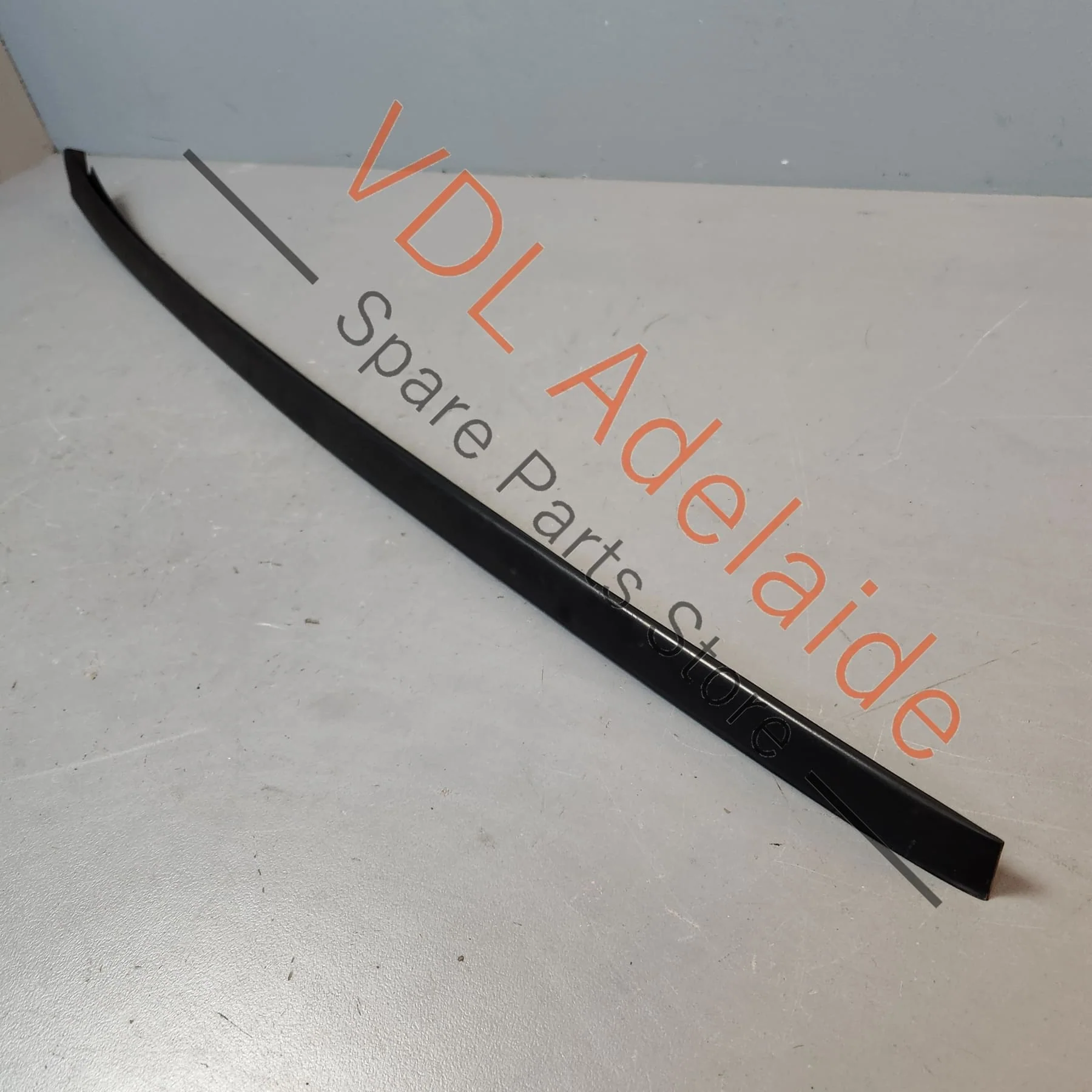 Audi Q7 Windscreen Water Deflector Strip Moulding Left Side 4L0854327 - Image 8