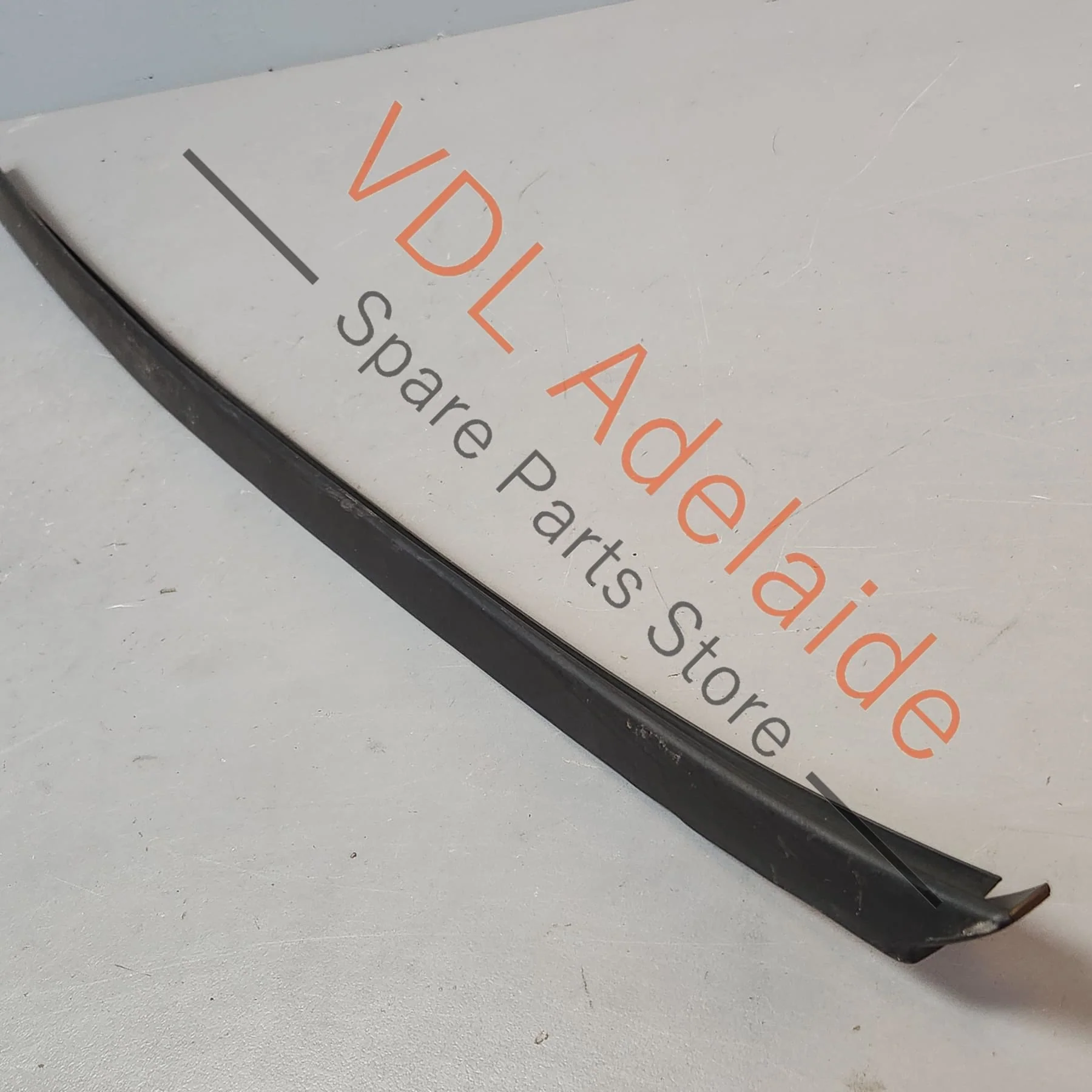 Audi Q7 Windscreen Water Deflector Strip Moulding Right Side 4L0854328