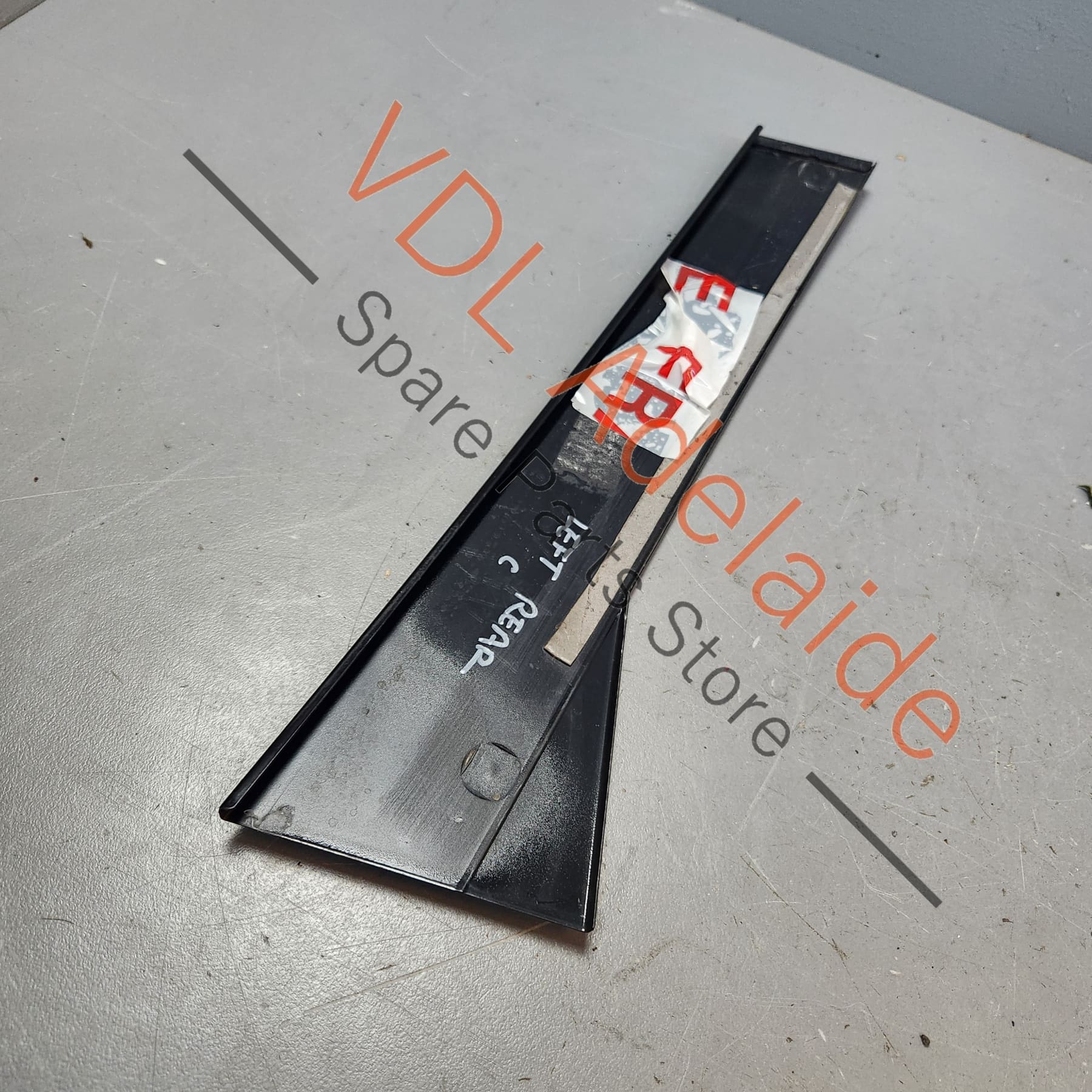 Audi Q7 Left Rear Door C Pillar Exterior Trim Gloss Black 4L0839903 Y9B - Image 3