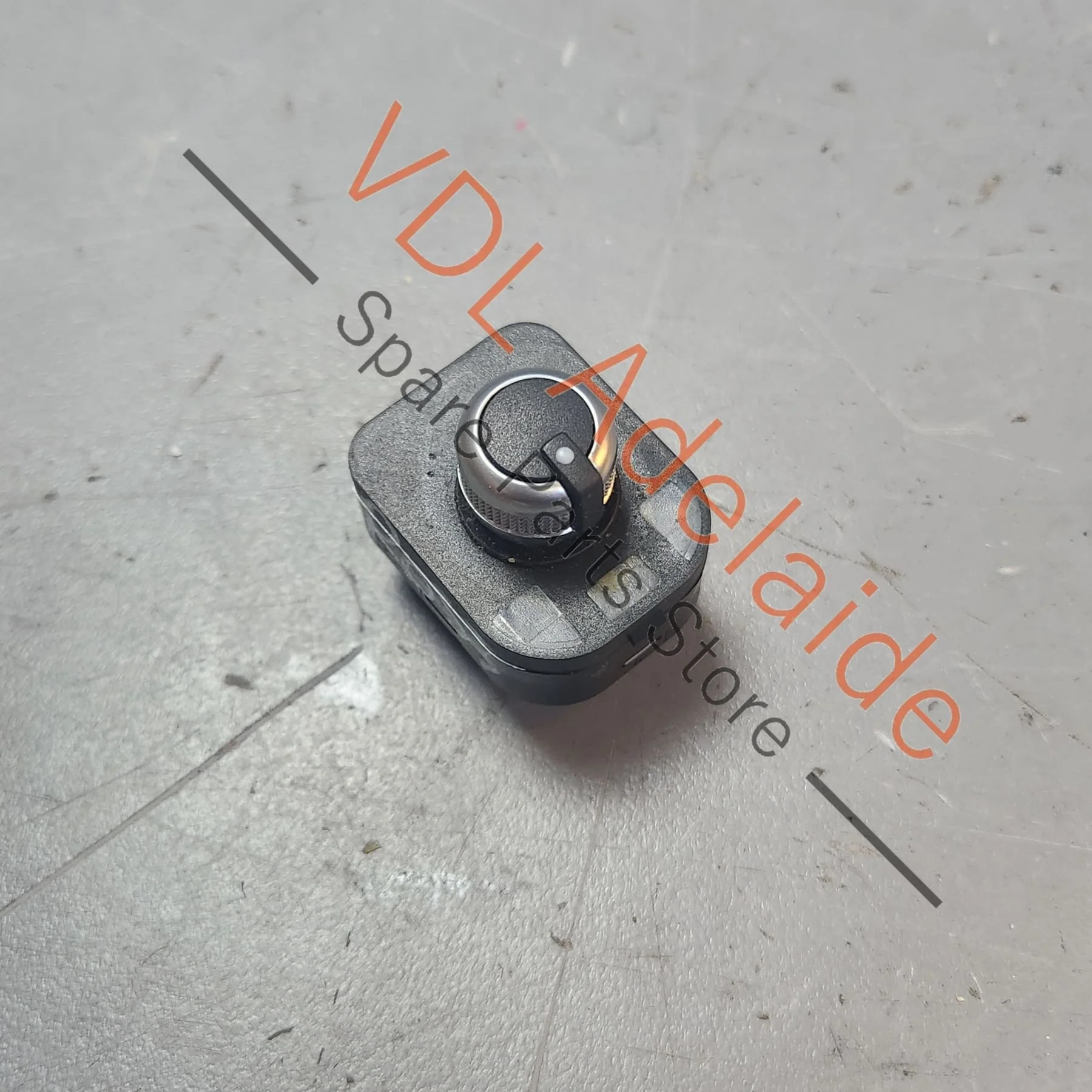 Genuine OEM Audi Q7 Power Mirror Switch 4F0959565