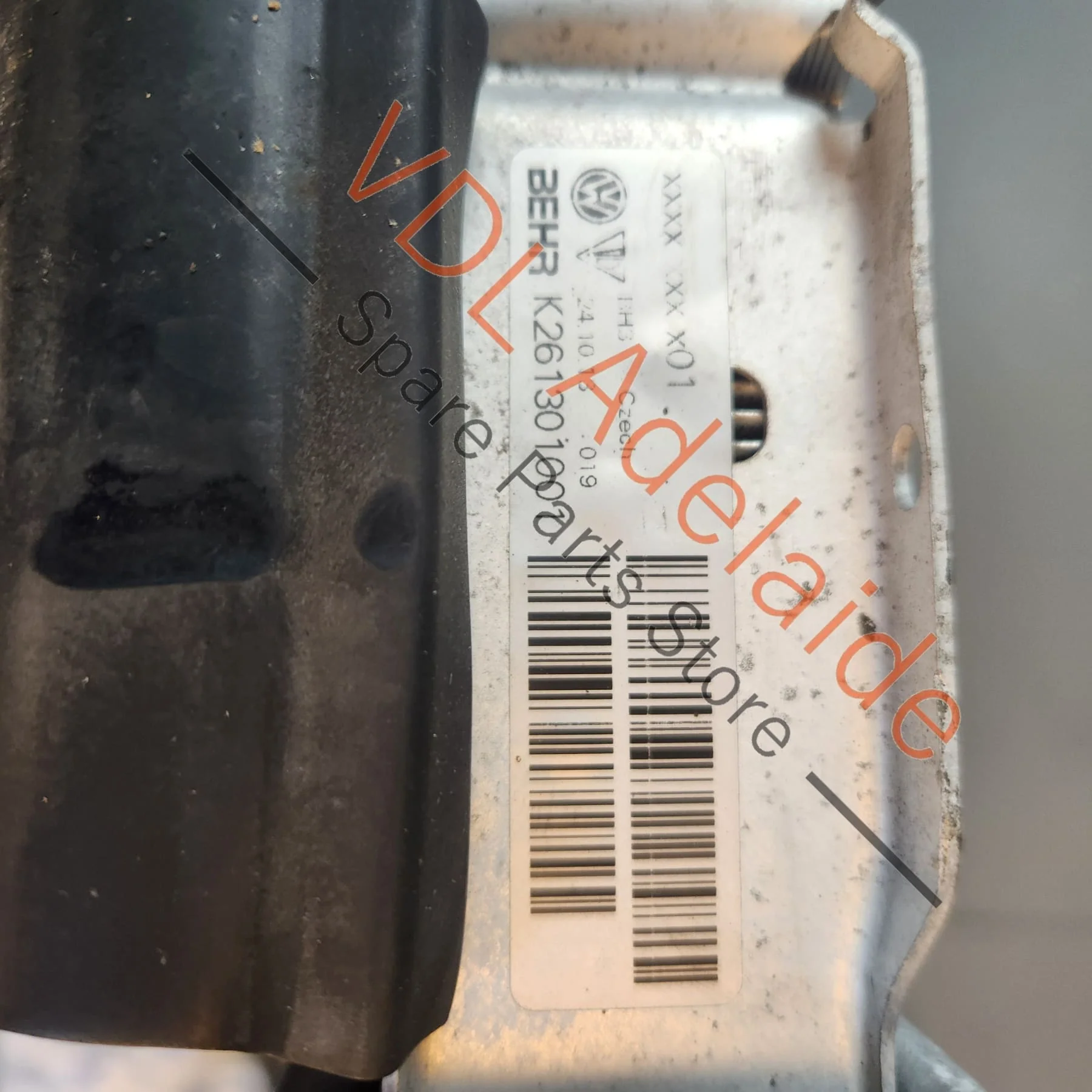 Porsche Cayenne Audi Q7 Touareg Radiator for Coolant 7L0121253A - Image 6