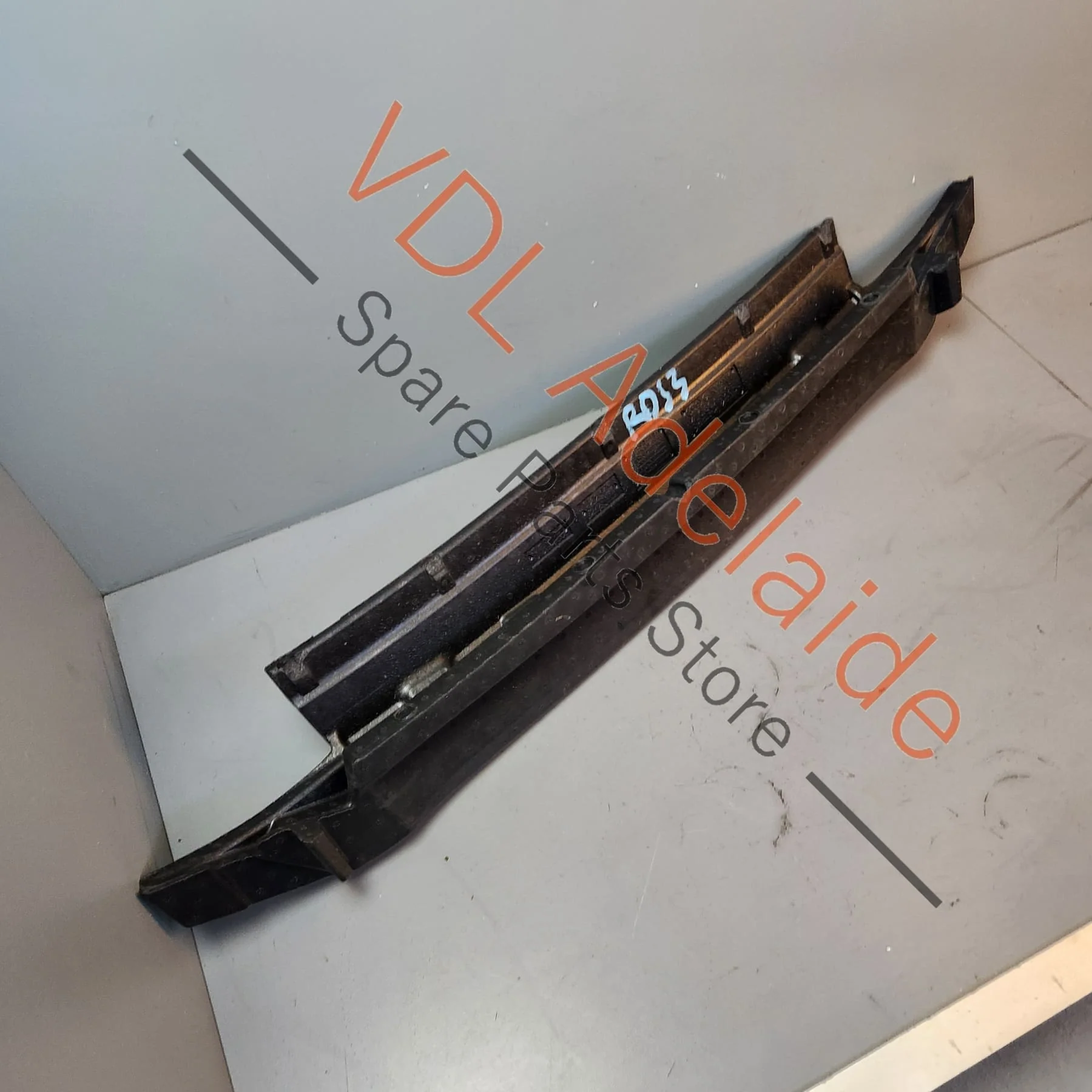 Audi Q7 Front Bumper Foam Filler Piece 4L0807550E - Image 5