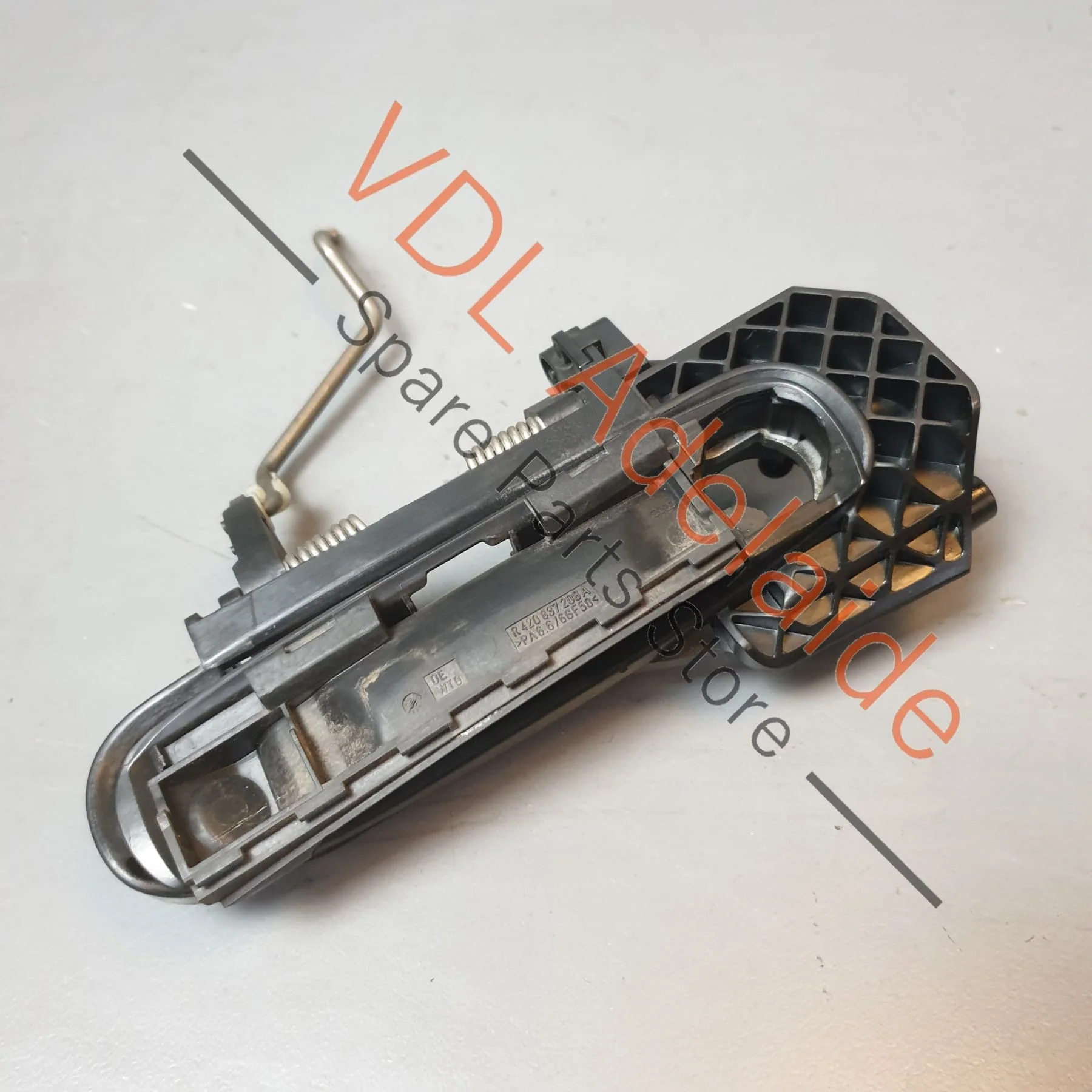 Audi R8 Right RHS Side Exterior Door Handle 420837208A