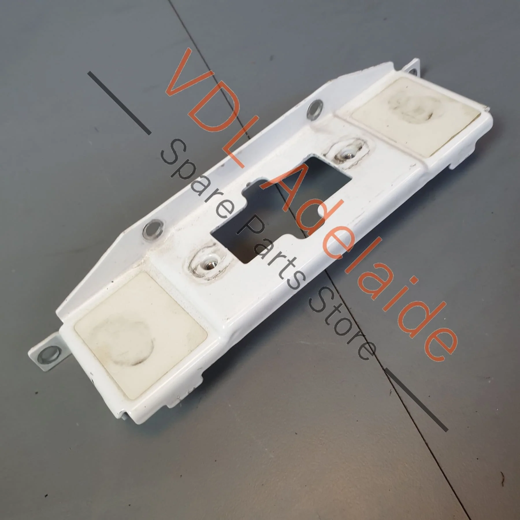 Audi R8 42 Rear Carrier Striker Plate 420814291D 420813787 - Image 3