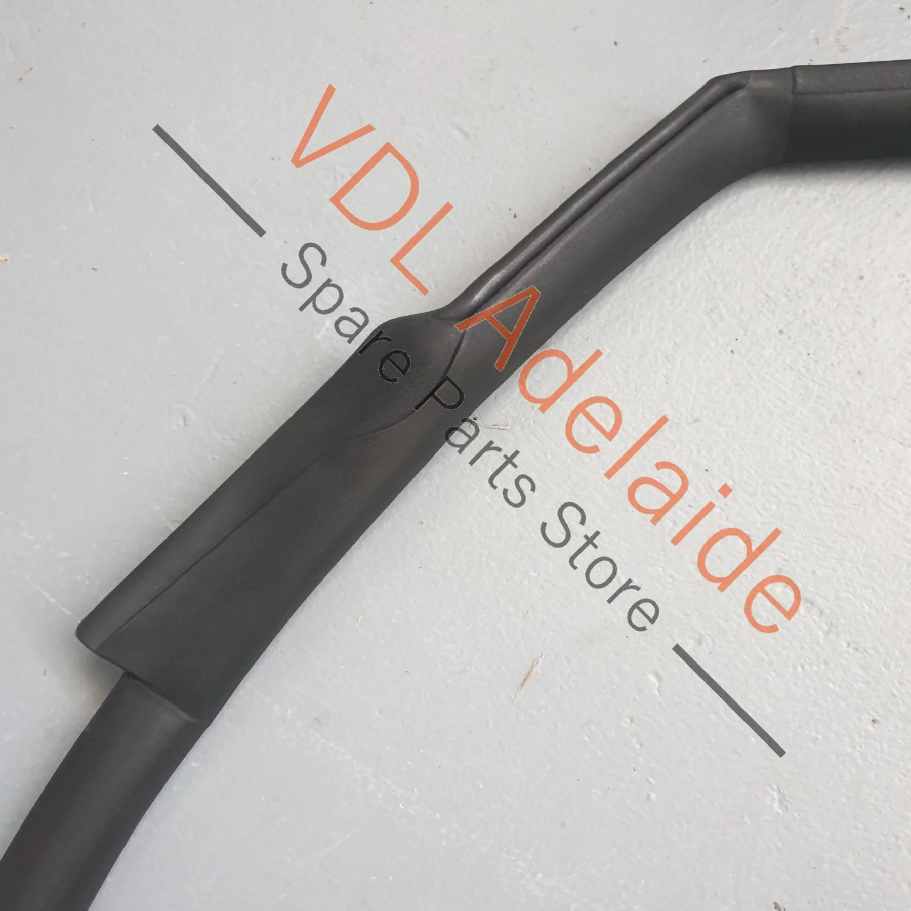 Audi R8 Left Side Inner Door Rubber Seal Gasket for Coupe 420831707K - Image 3