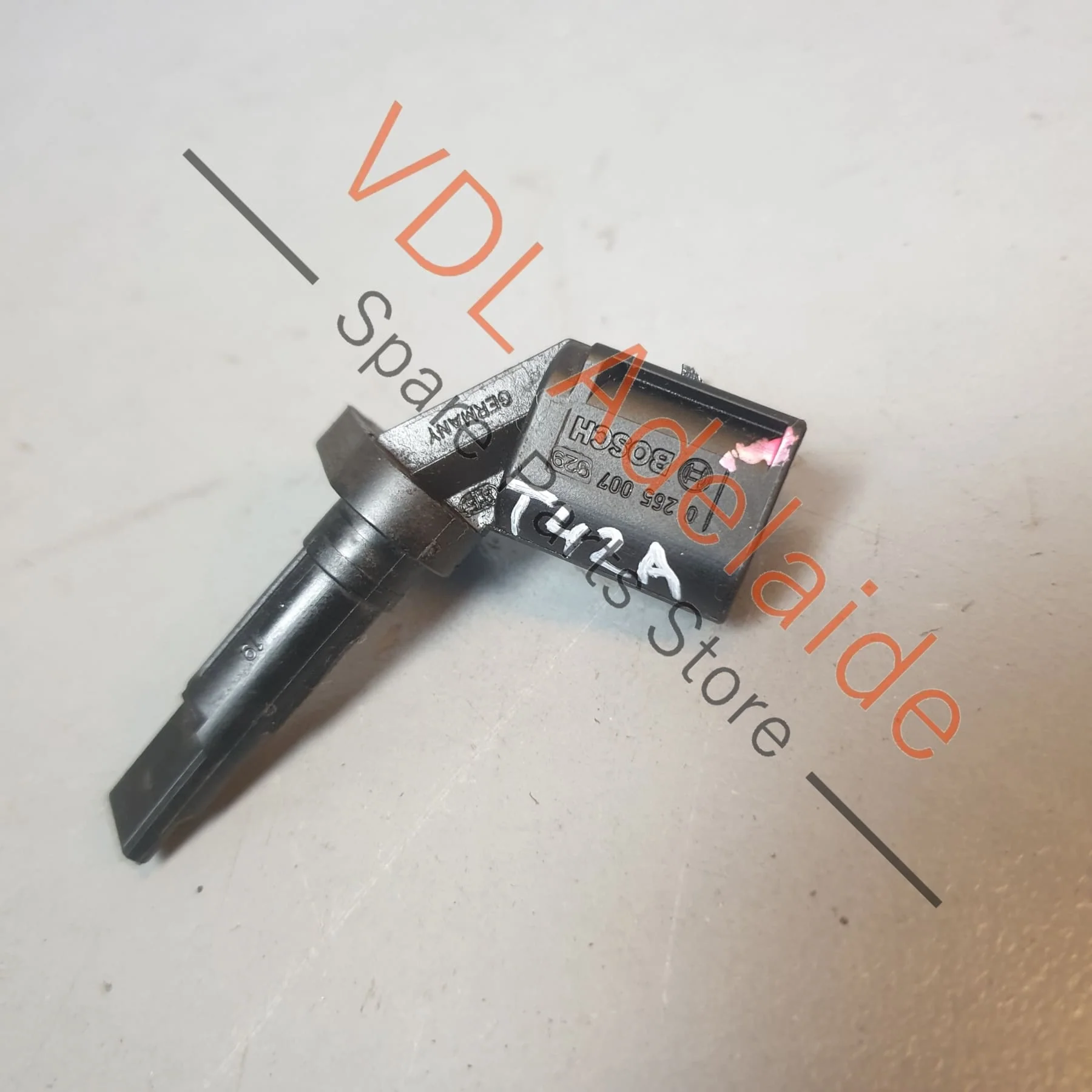 Audi R8 42 Right Side Front or Rear Wheel Speed Sensor ABS 4E0927803D