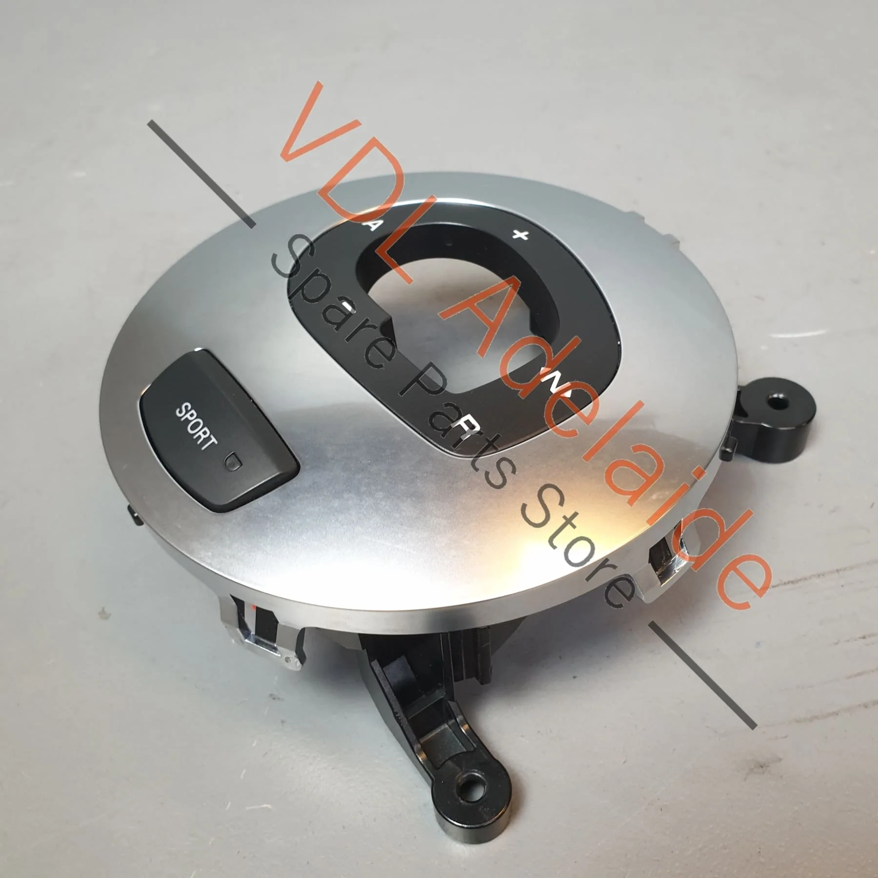 Audi R8 Gear Selector Shifter Cover Plate PC Board & Trim for RHD - Image 2