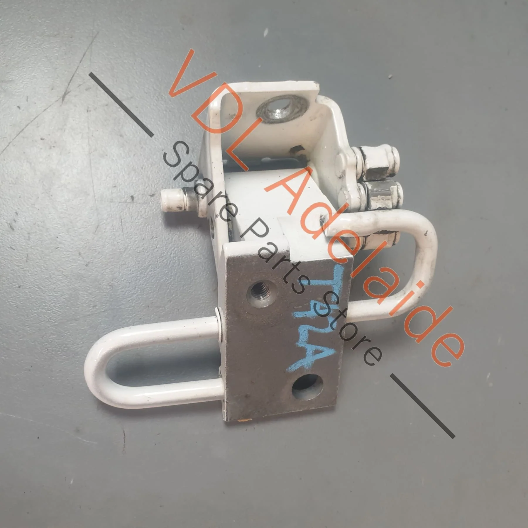 Audi R8 424 Right Lower Door Hinge 4E0831412C - Image 2