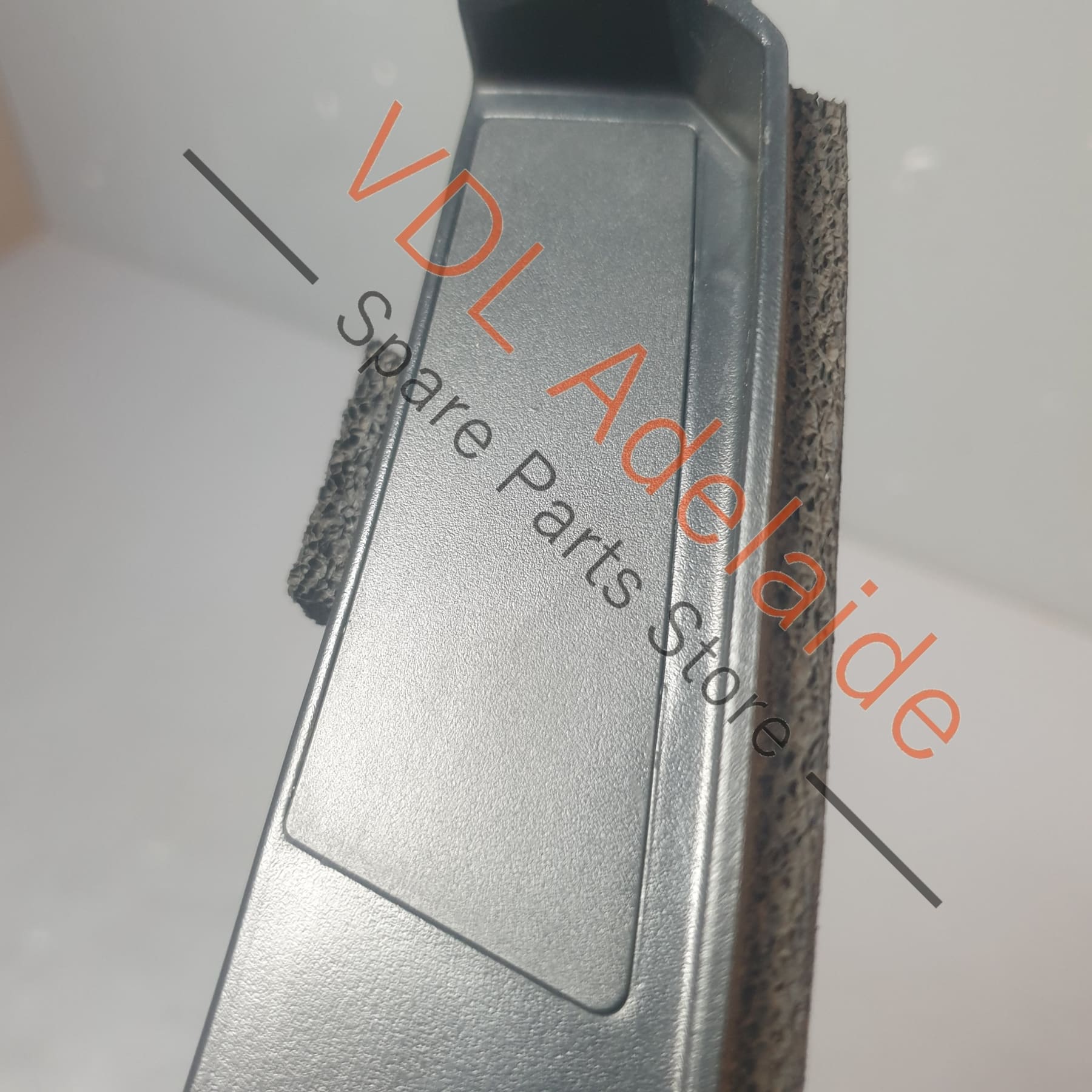 Audi R8 Type 42 2006-2015 Left Side Air Intake Blade Trim Cover Exterior Trim - Image 3