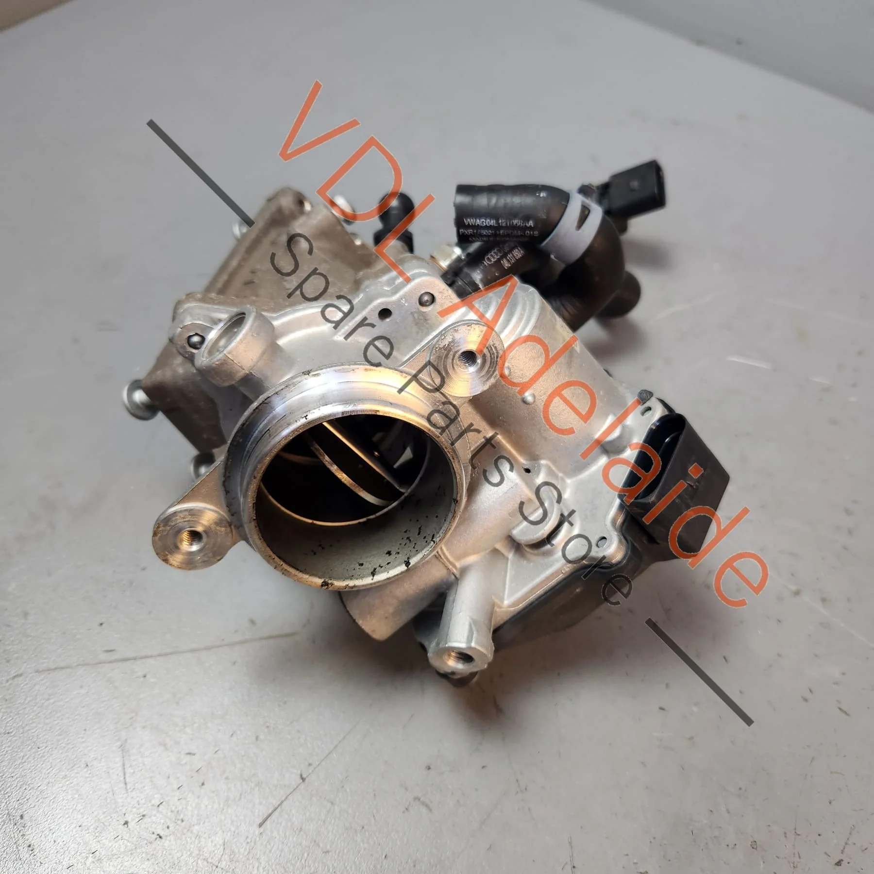 VW 1.6 2.0 Diesel Throttle Body Intake Valve 04L128063N