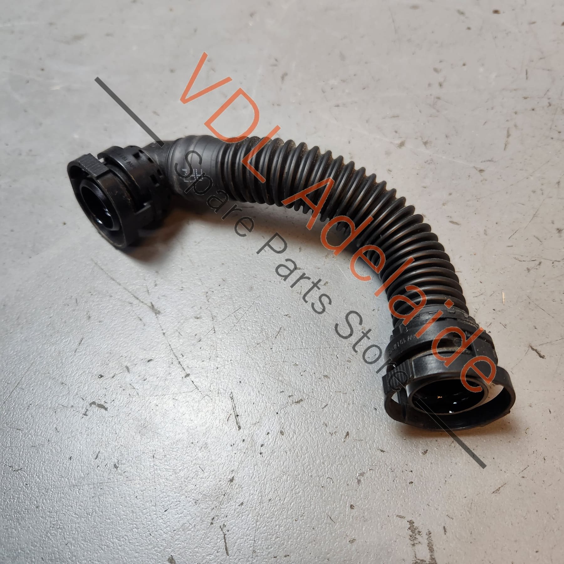 VW Volkswagen Diesel Oil Breather Hose Pipe 04L103493 - Image 5