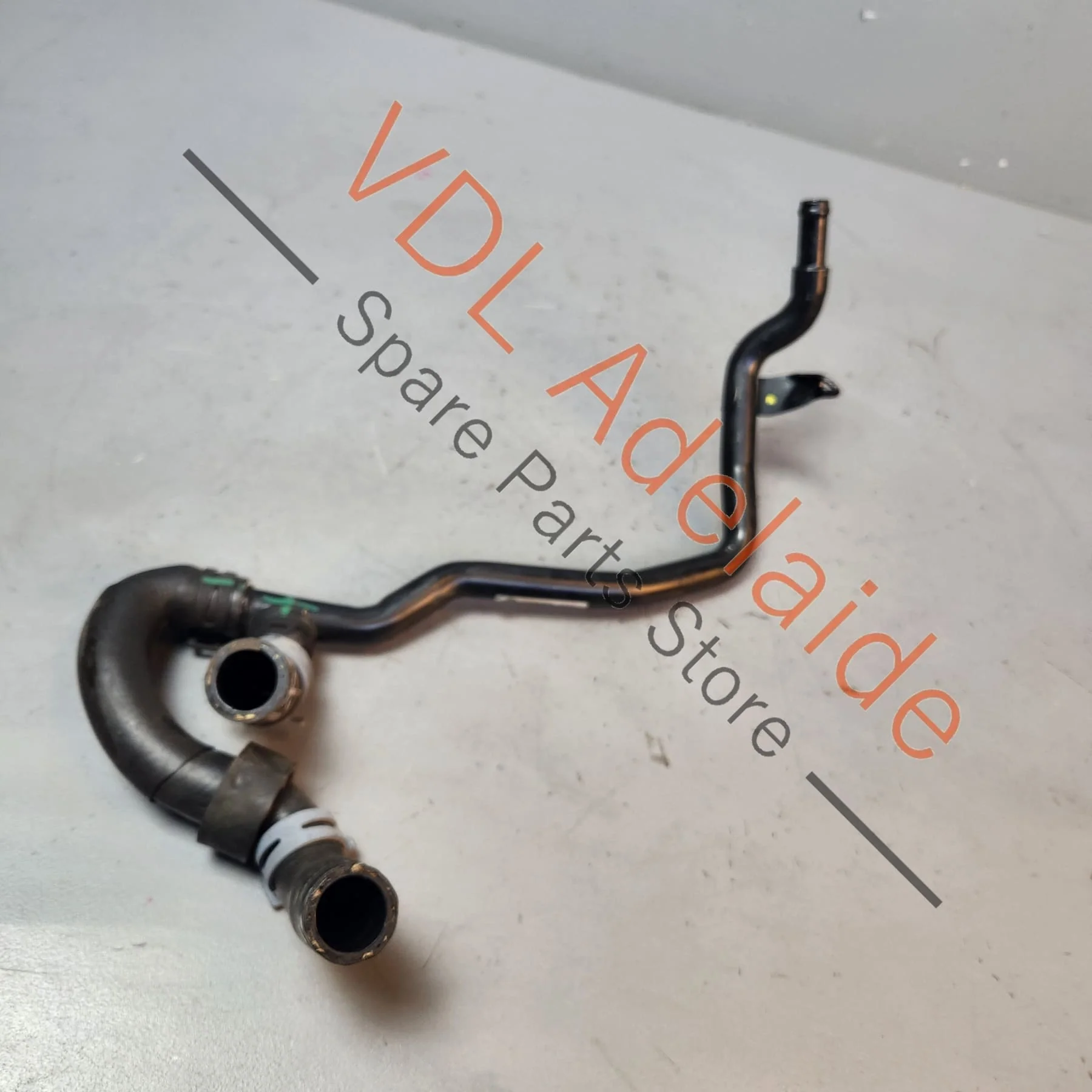 VW Golf MK7 7.5 Radiator Water Coolant Hose Pipe 04L121064C
