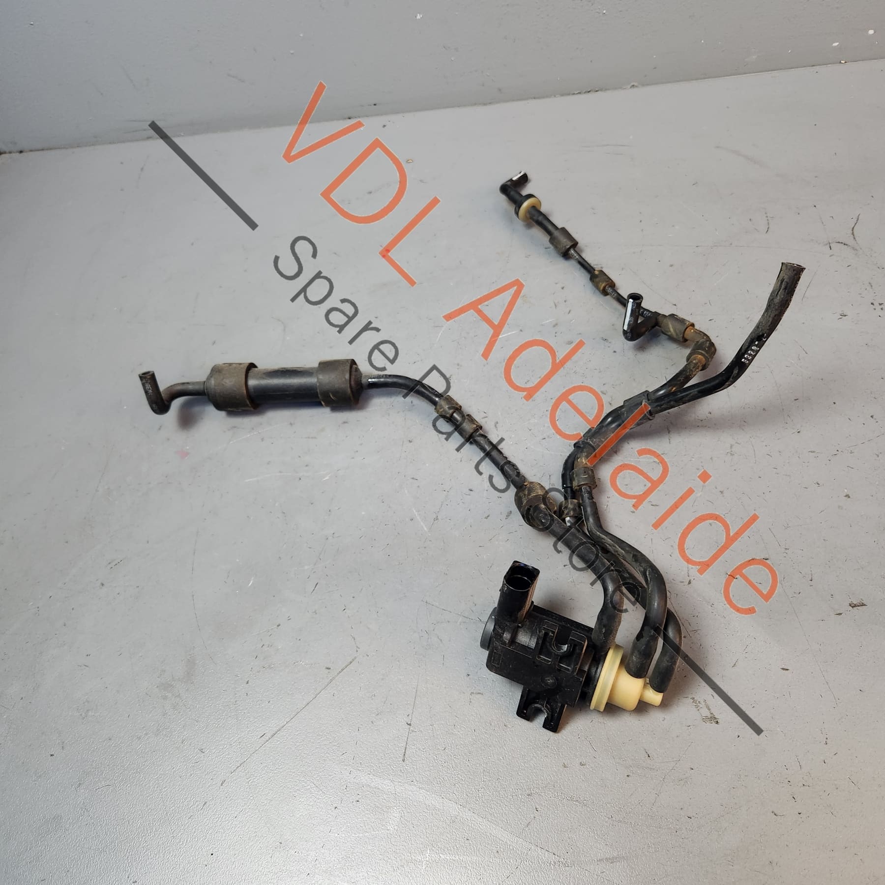 VW Audi Turbo Boost Vacuum Control Air Pressure Converter Valve 1K0906627B
