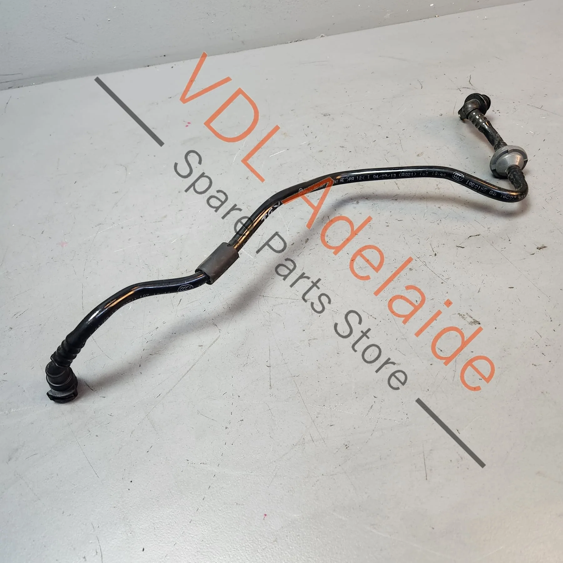 VW Golf MK7 Brake Vacuum Hose Pipe with One Way Valve 5Q0612041M 5Q0612041BQ